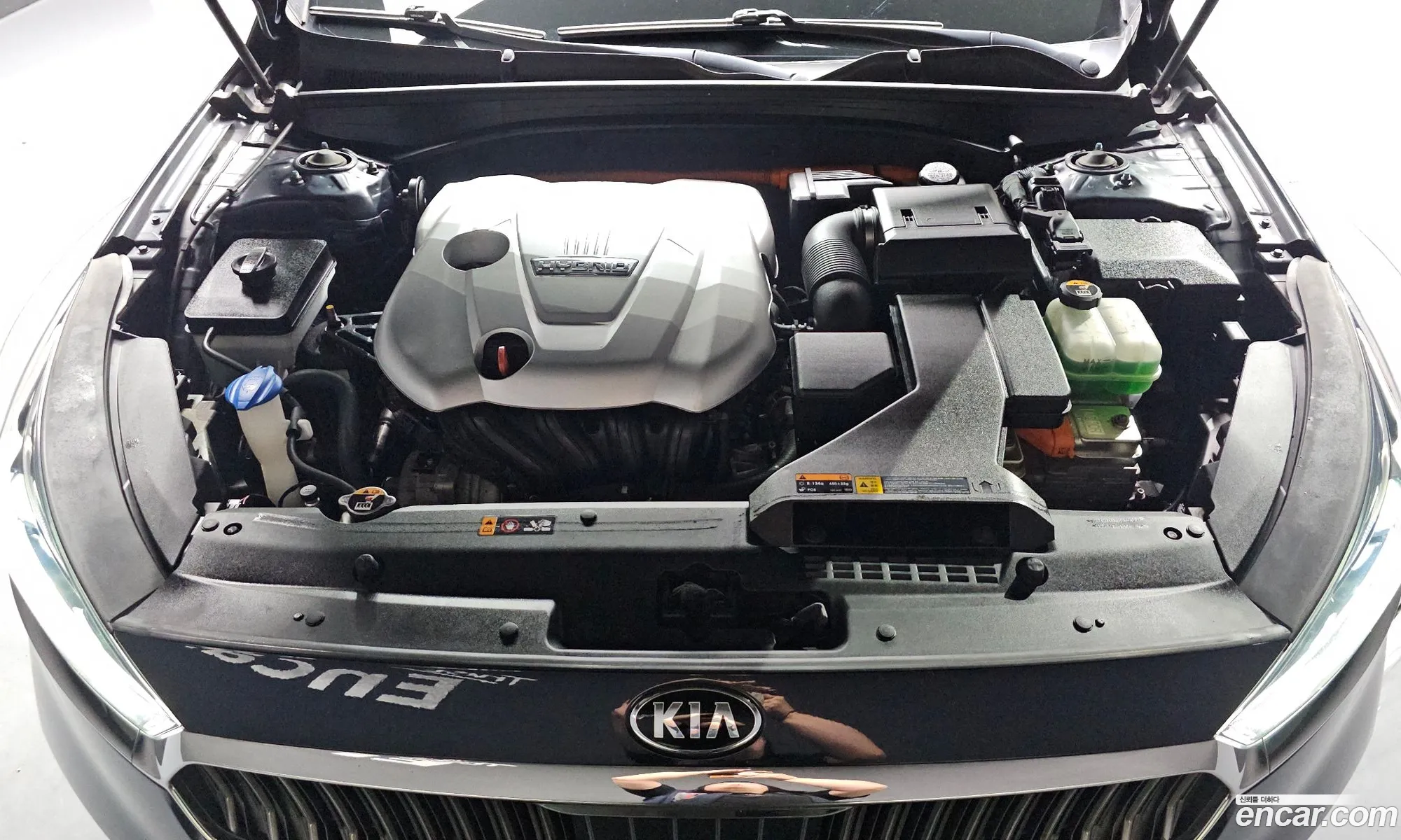 Kia K7 Hybrid 2019 — 11