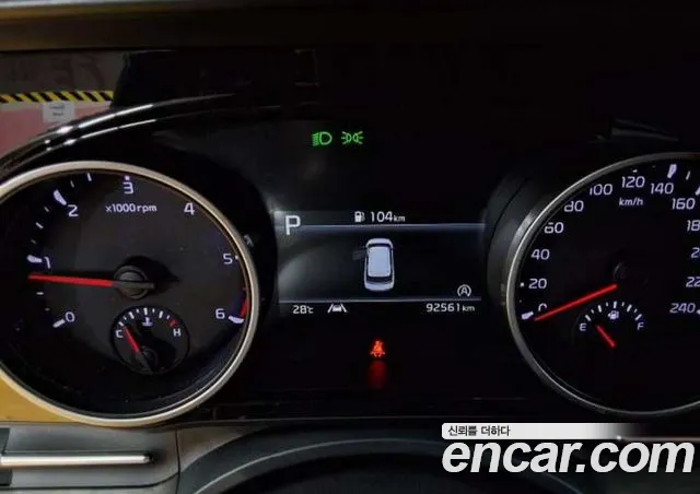 Kia Carnival 2022 — 4