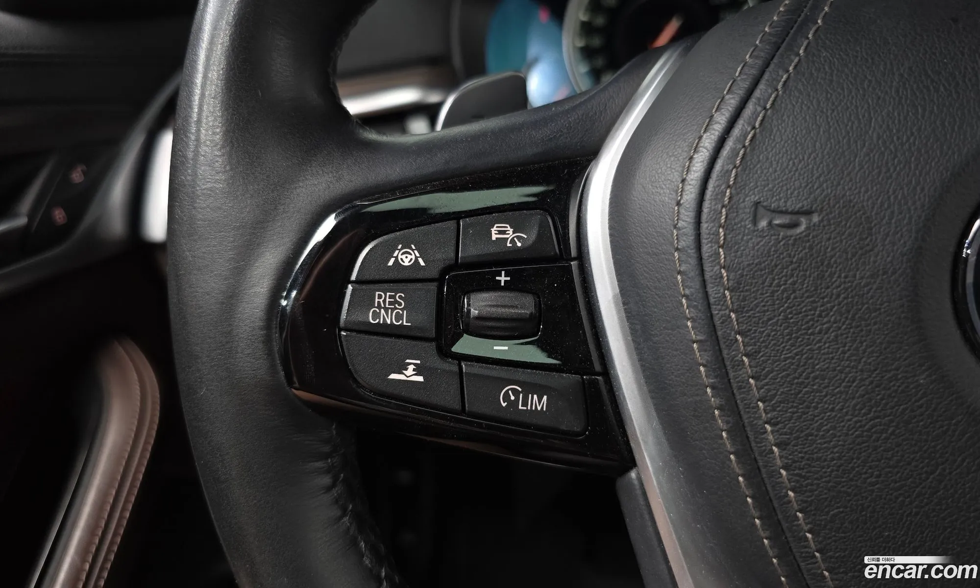 BMW 5 Series 2017 WBAJD9104JG971844 — 16
