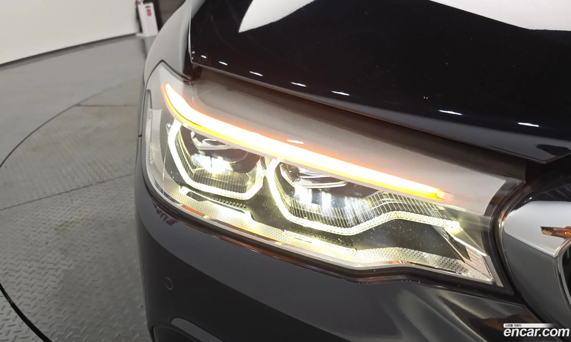 BMW 5 Series 2017 WBAJD9104JG971844 — 29
