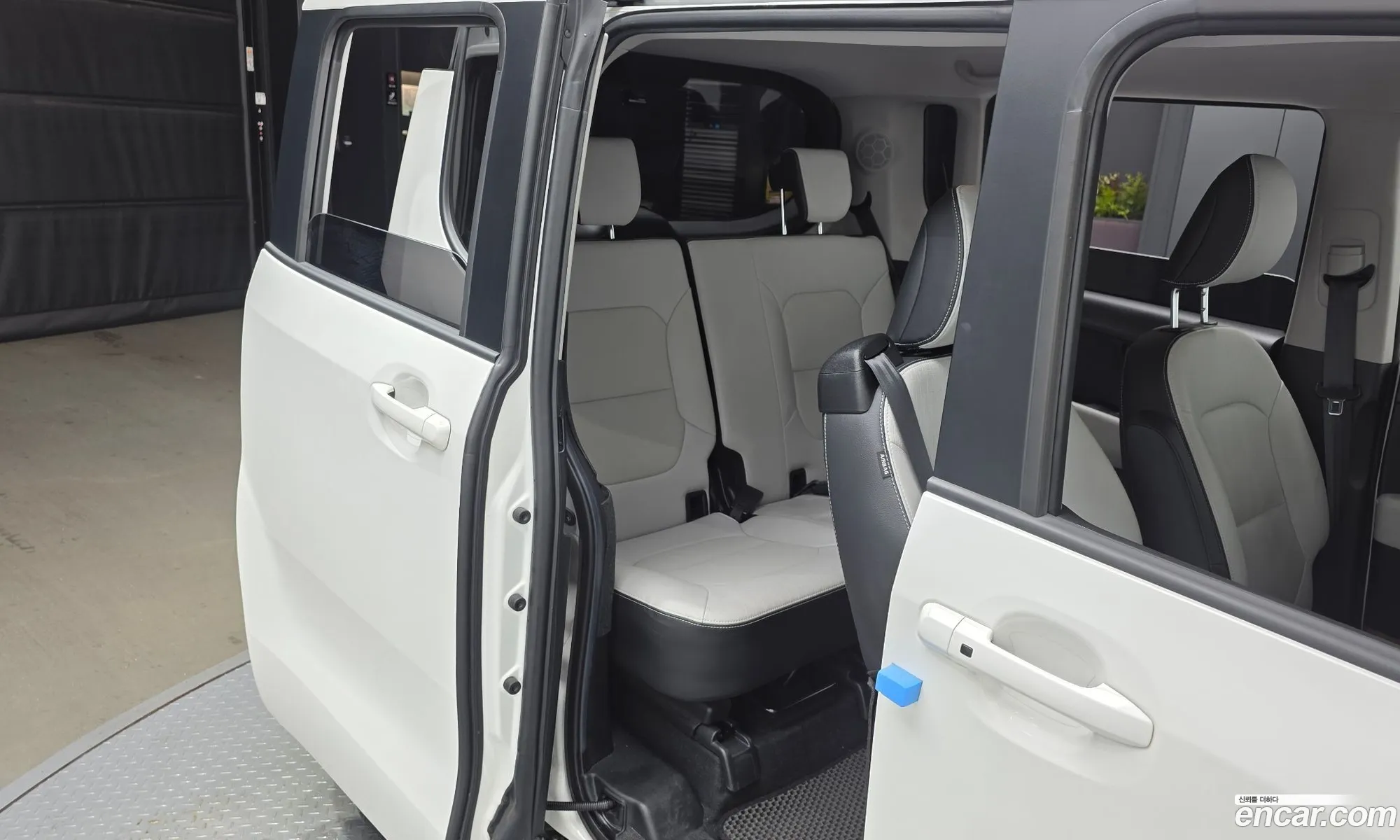 Kia Kia Ray EV 2024 KNACG81AFRT006409 — 16