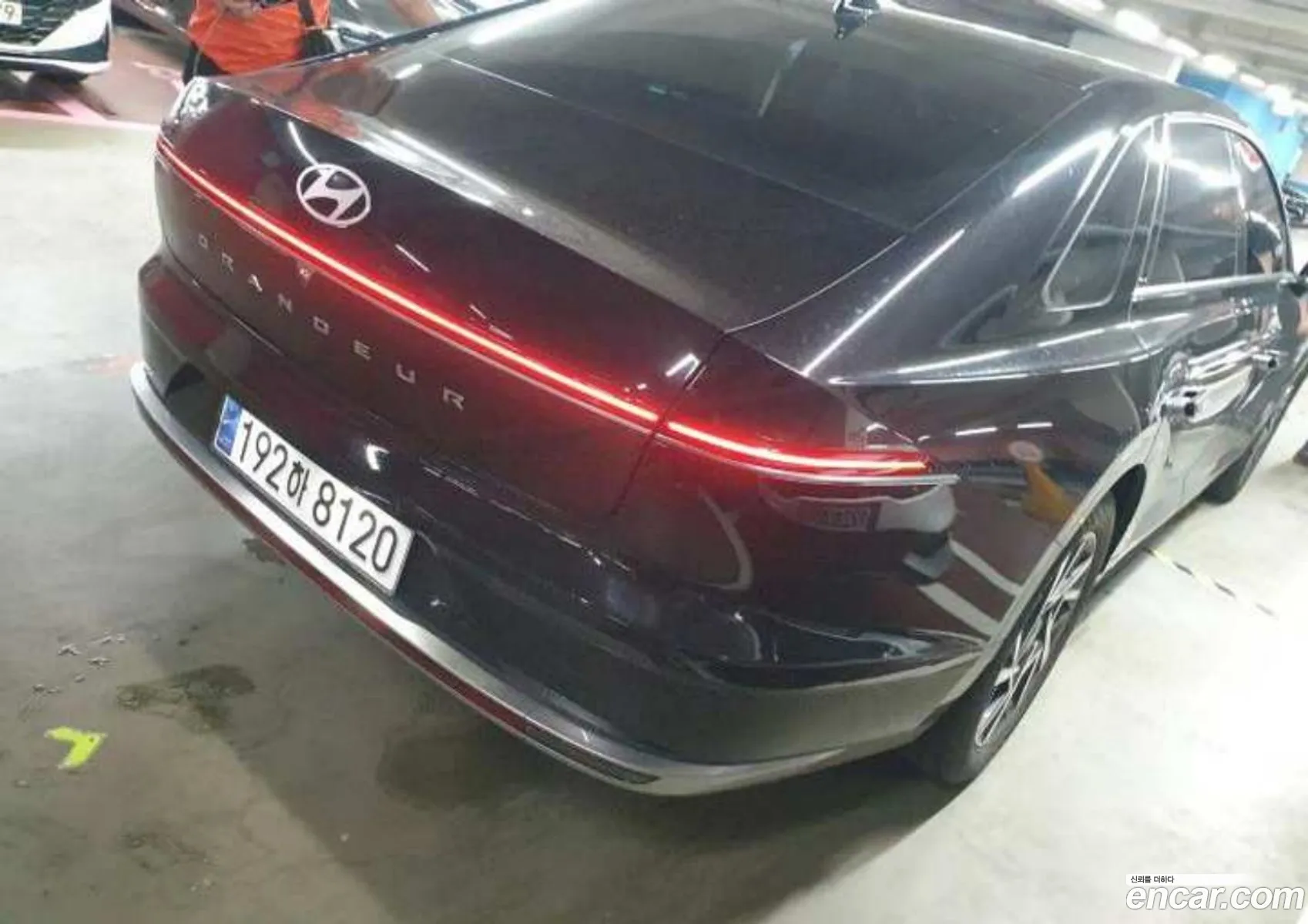 Hyundai Grandeur Hybrid 2023 — 9