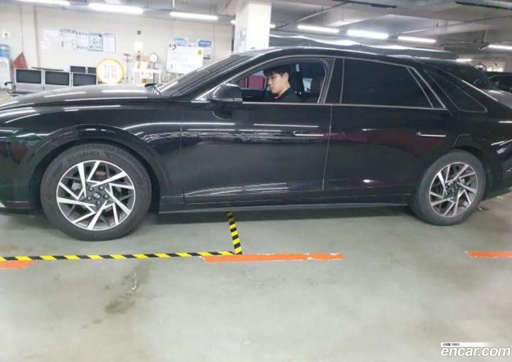 Hyundai Grandeur Hybrid 2023 — 5