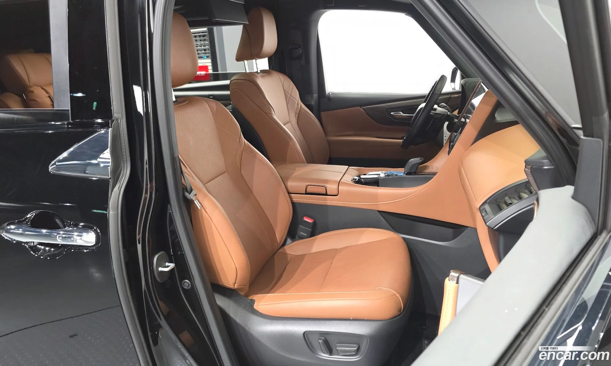 Toyota Alphard 2025 — 8