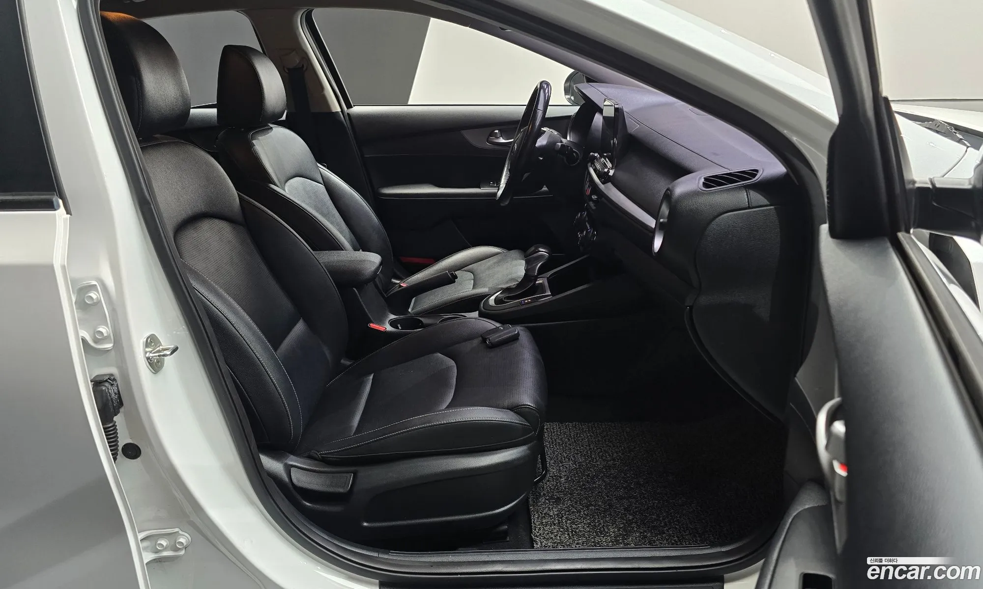 Kia K3 2019 — 8