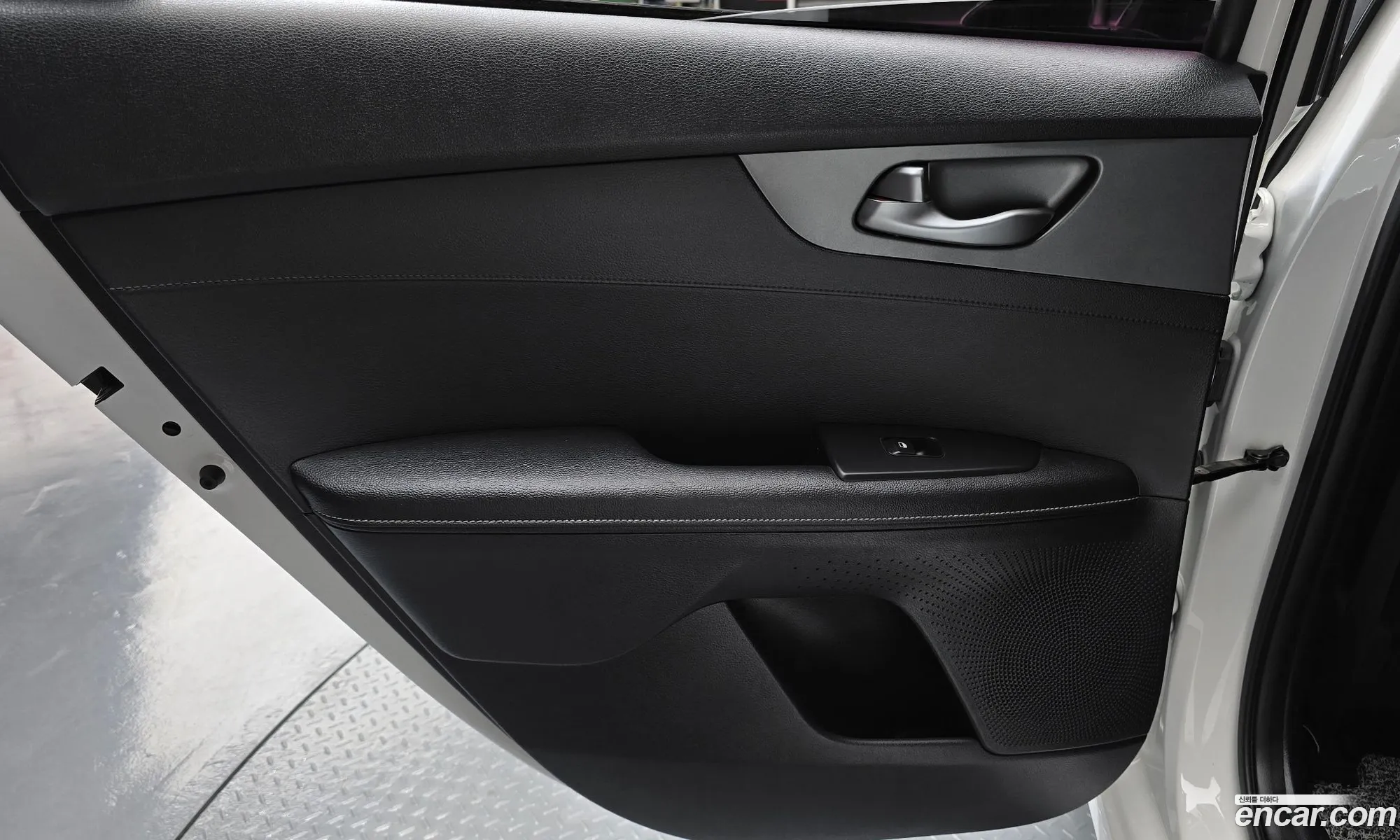 Kia K3 2019 — 10