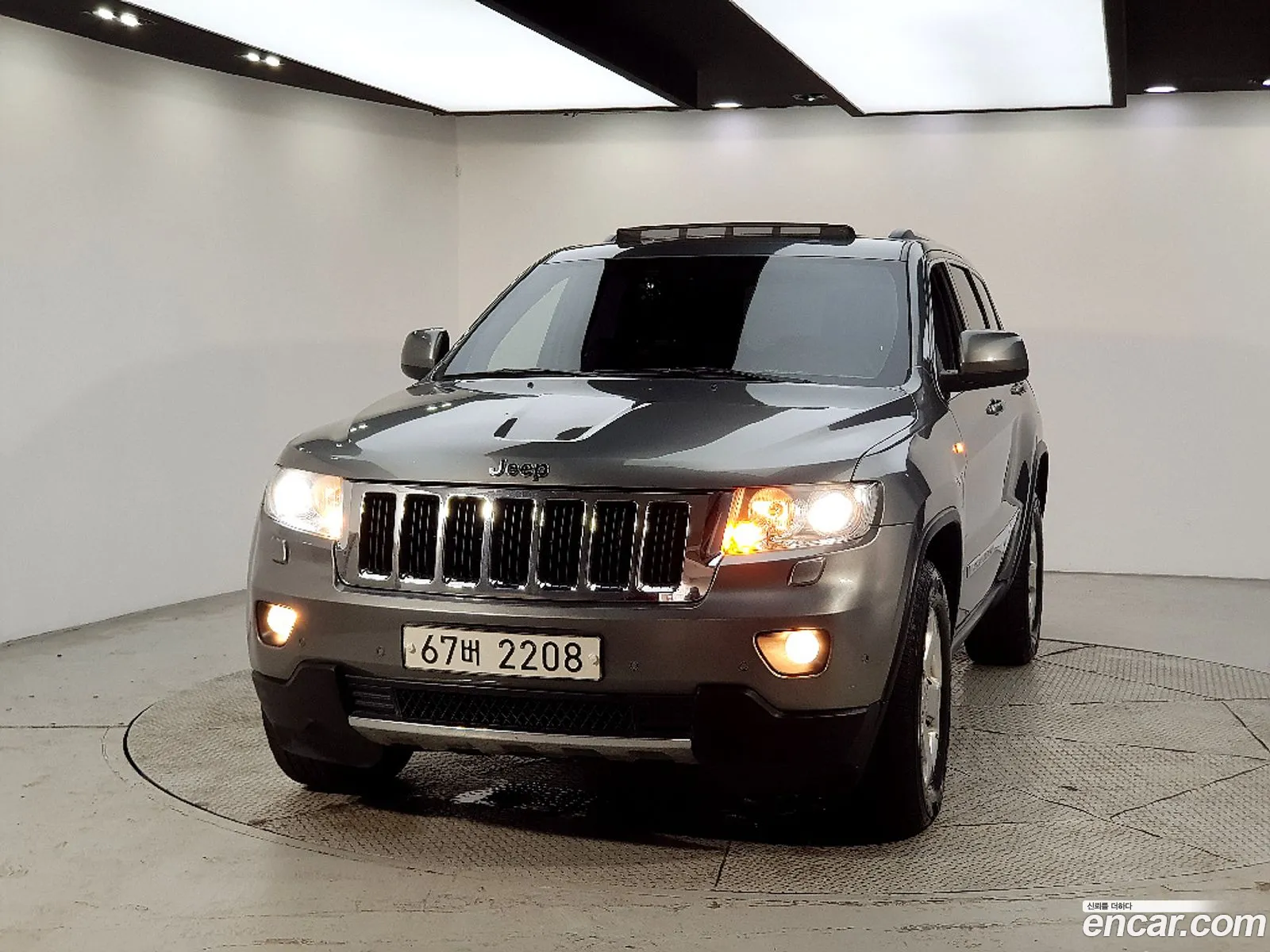 Jeep Grand Cherokee 2013 — 17