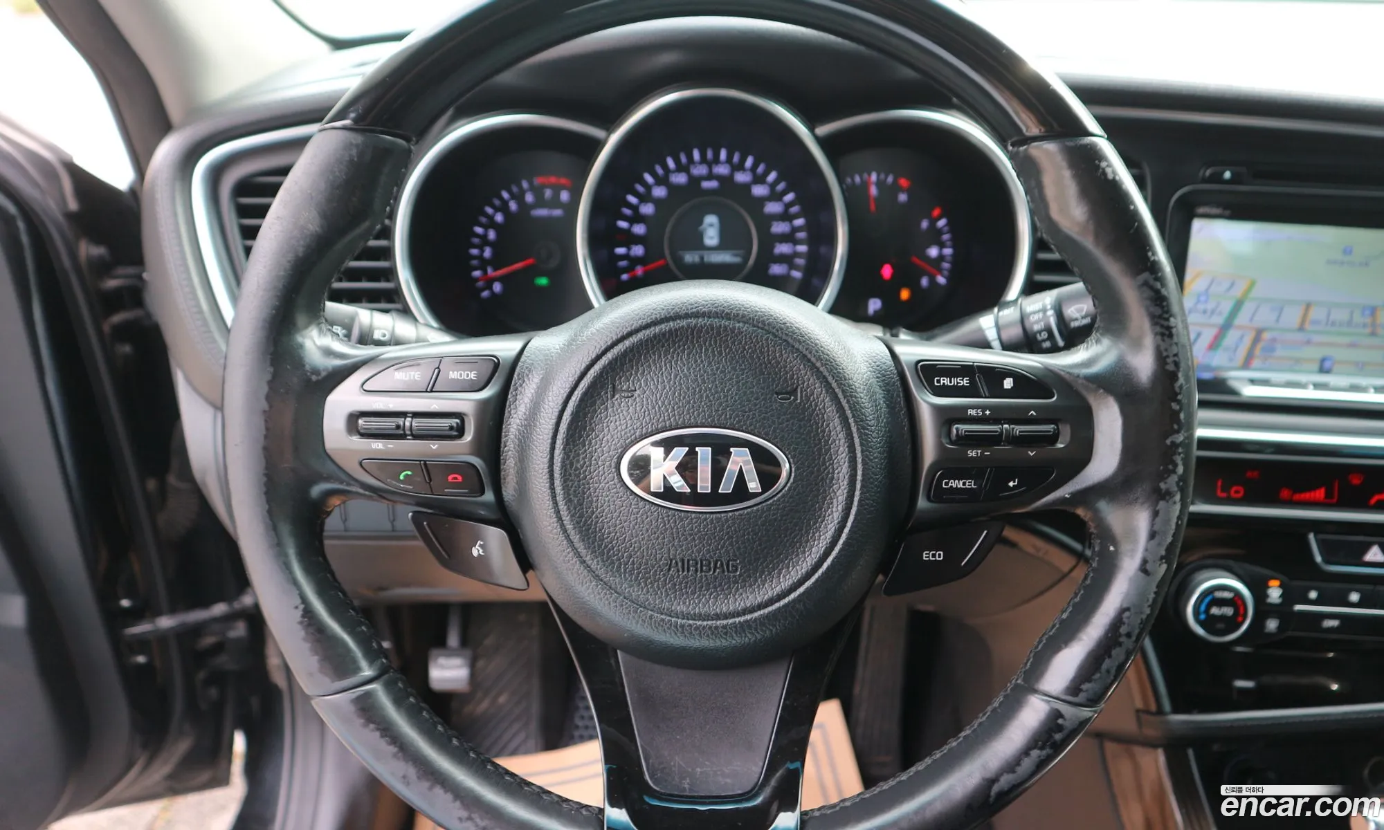 Kia K5 2013 — 17