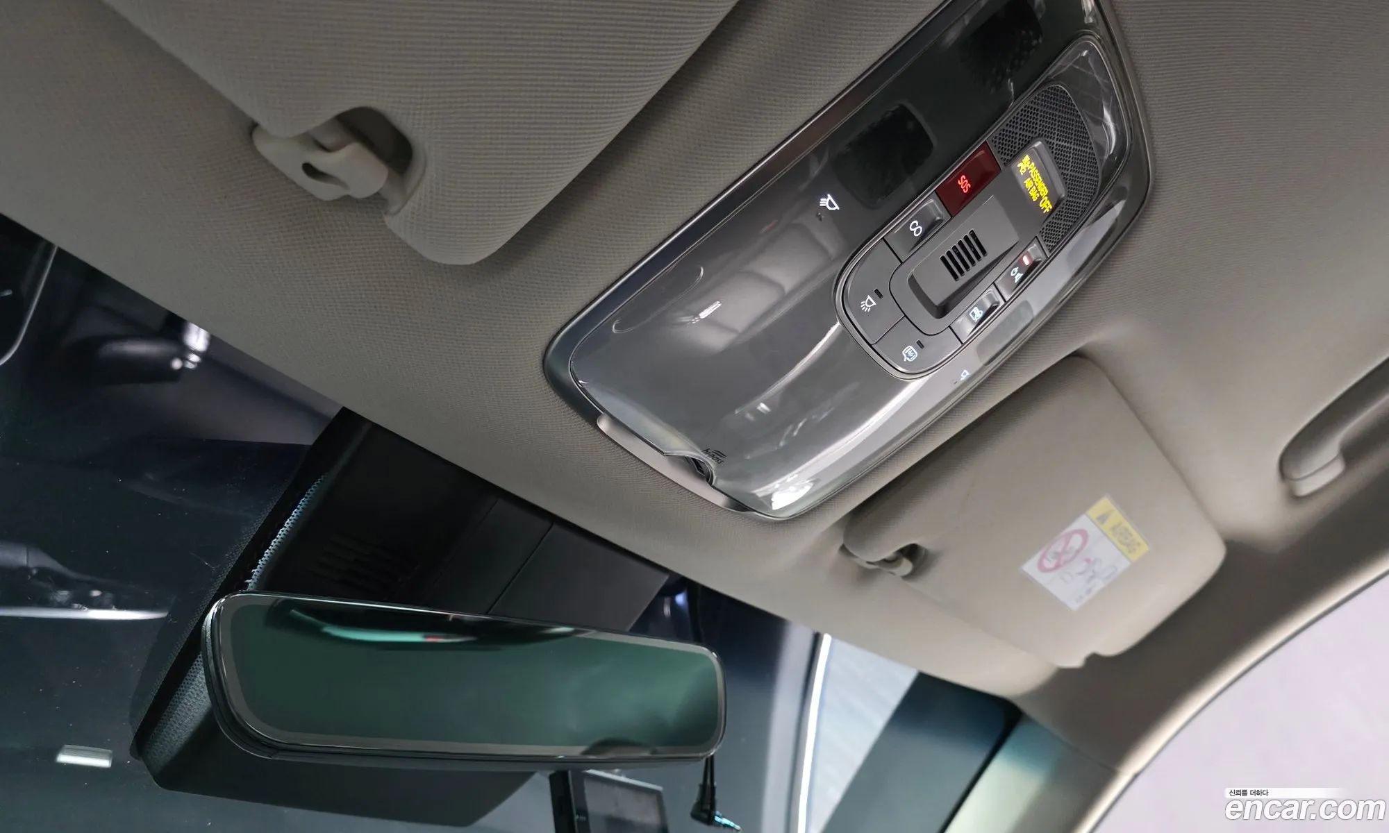 Genesis GV70 2021 KMTMA81BBNU055381 — 26