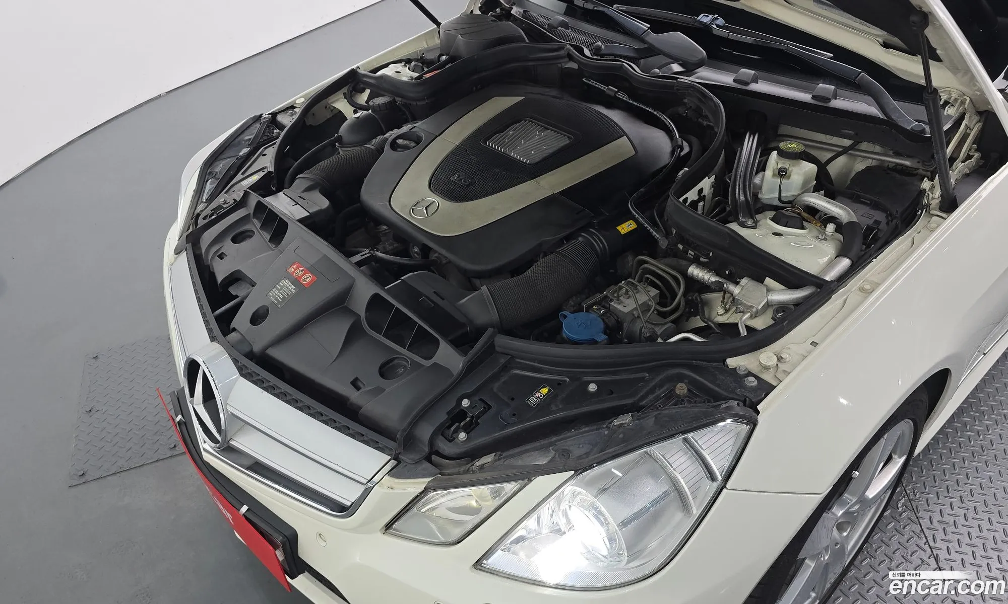 Mercedes-Benz E-Class W212 2010 WDDKJ5GB7BF091204 — 20