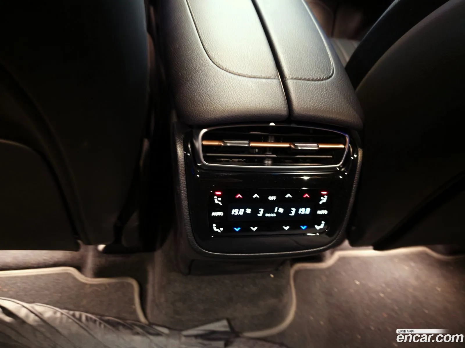 Mercedes-Benz EQE SUV X294 2023 — 10
