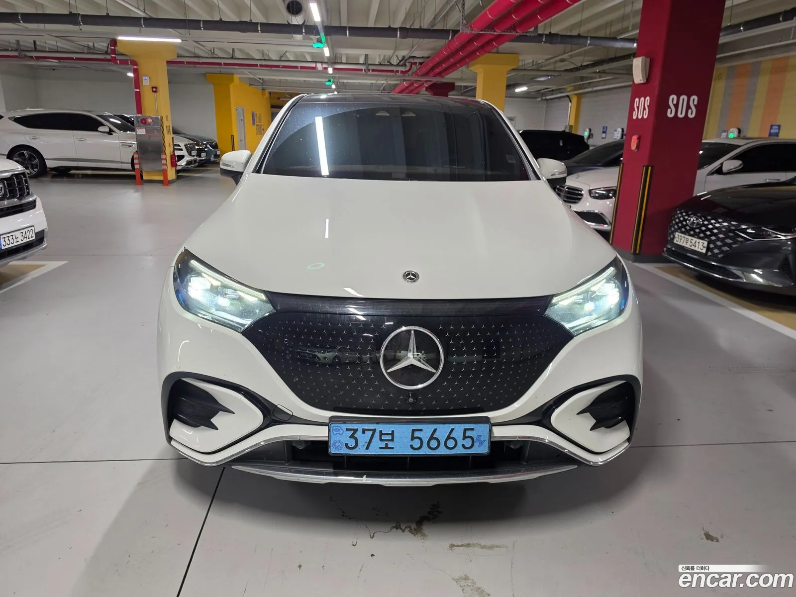 Mercedes-Benz EQE SUV X294 2023 — 17