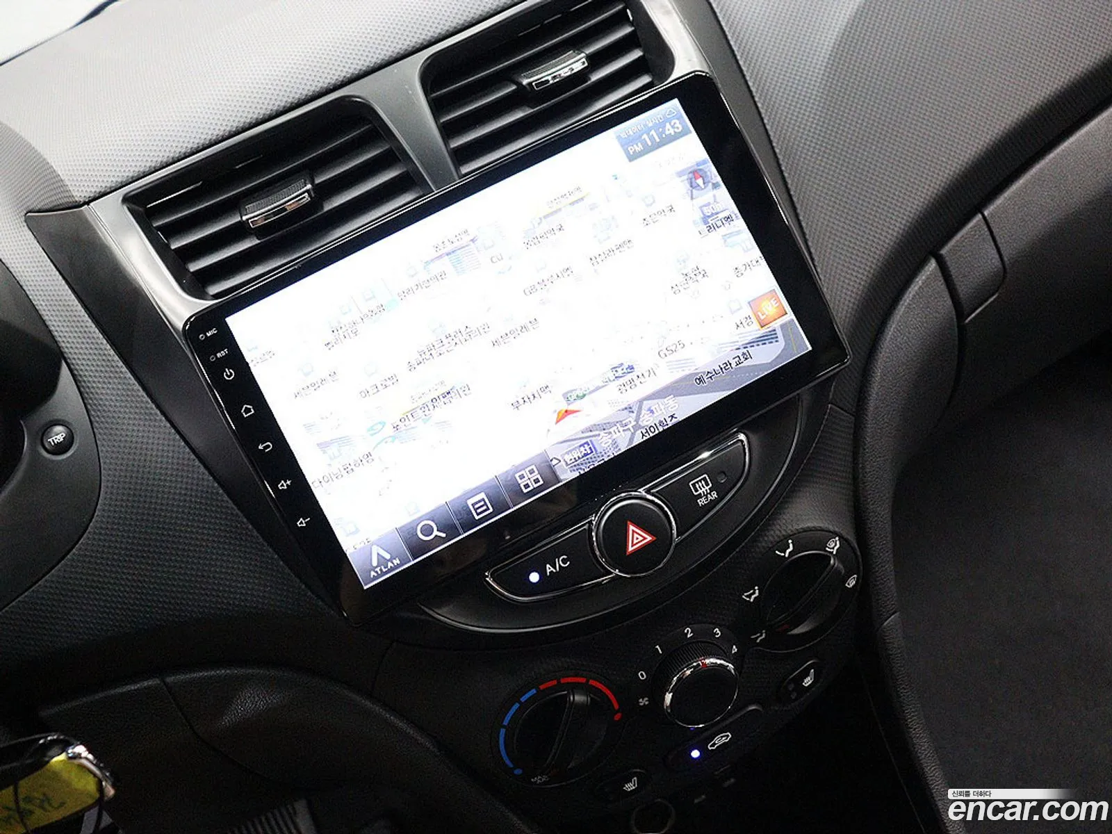 Hyundai Accent 2014 — 15