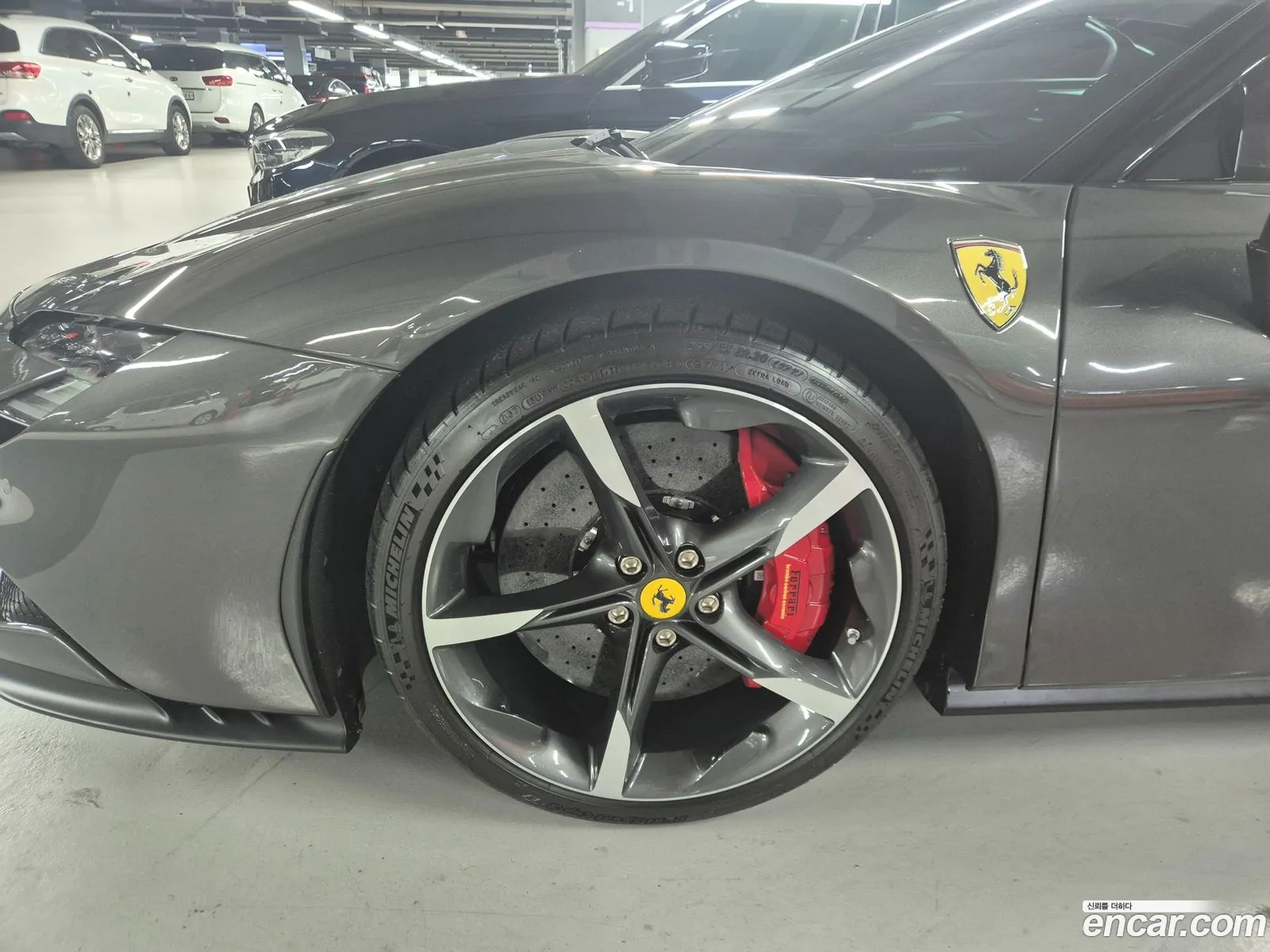 Ferrari SF90 Spider