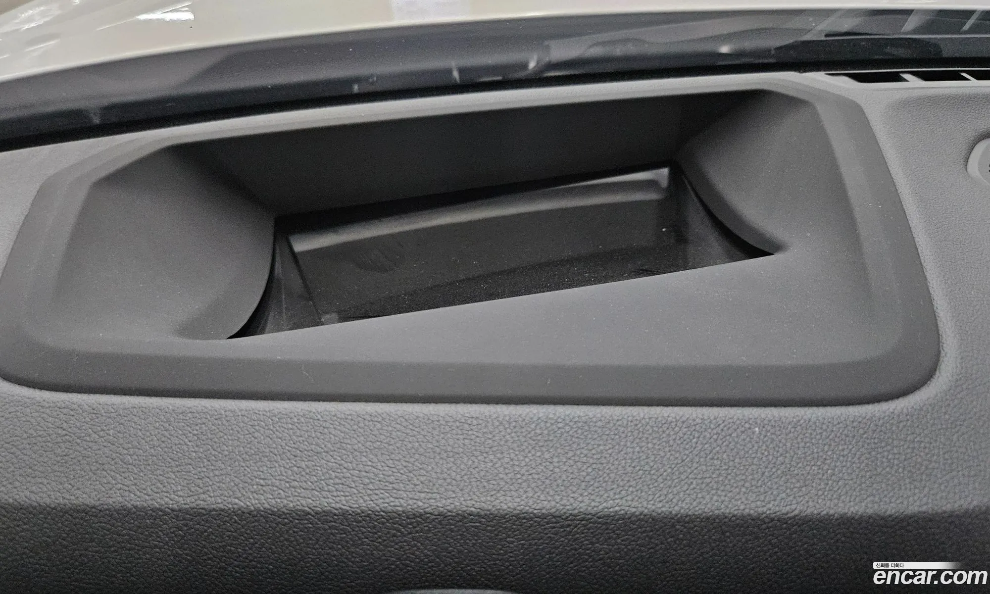 BMW 3 Series 2025 — 6