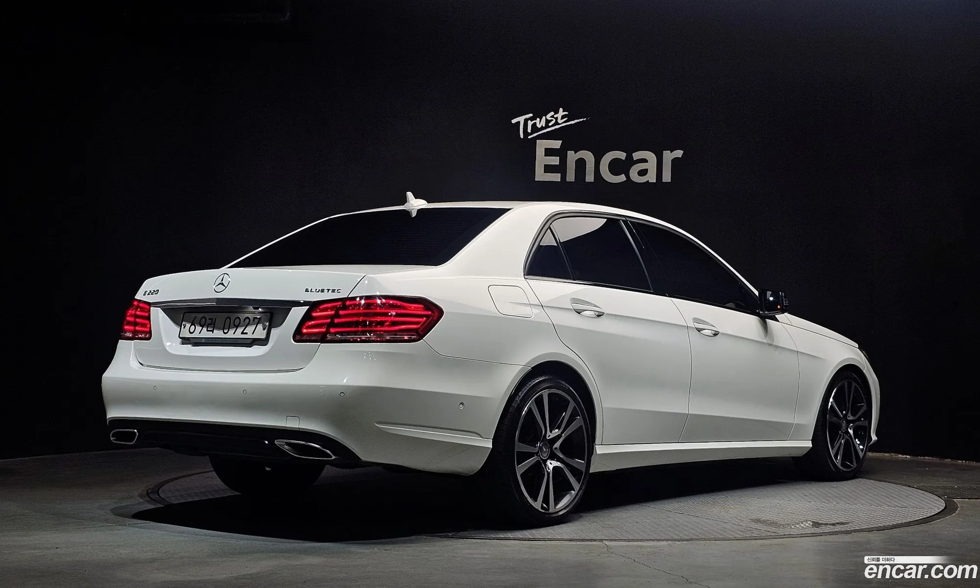 Mercedes-Benz E-Class W212 2015 WDDHF0AB7GB291599 — 6