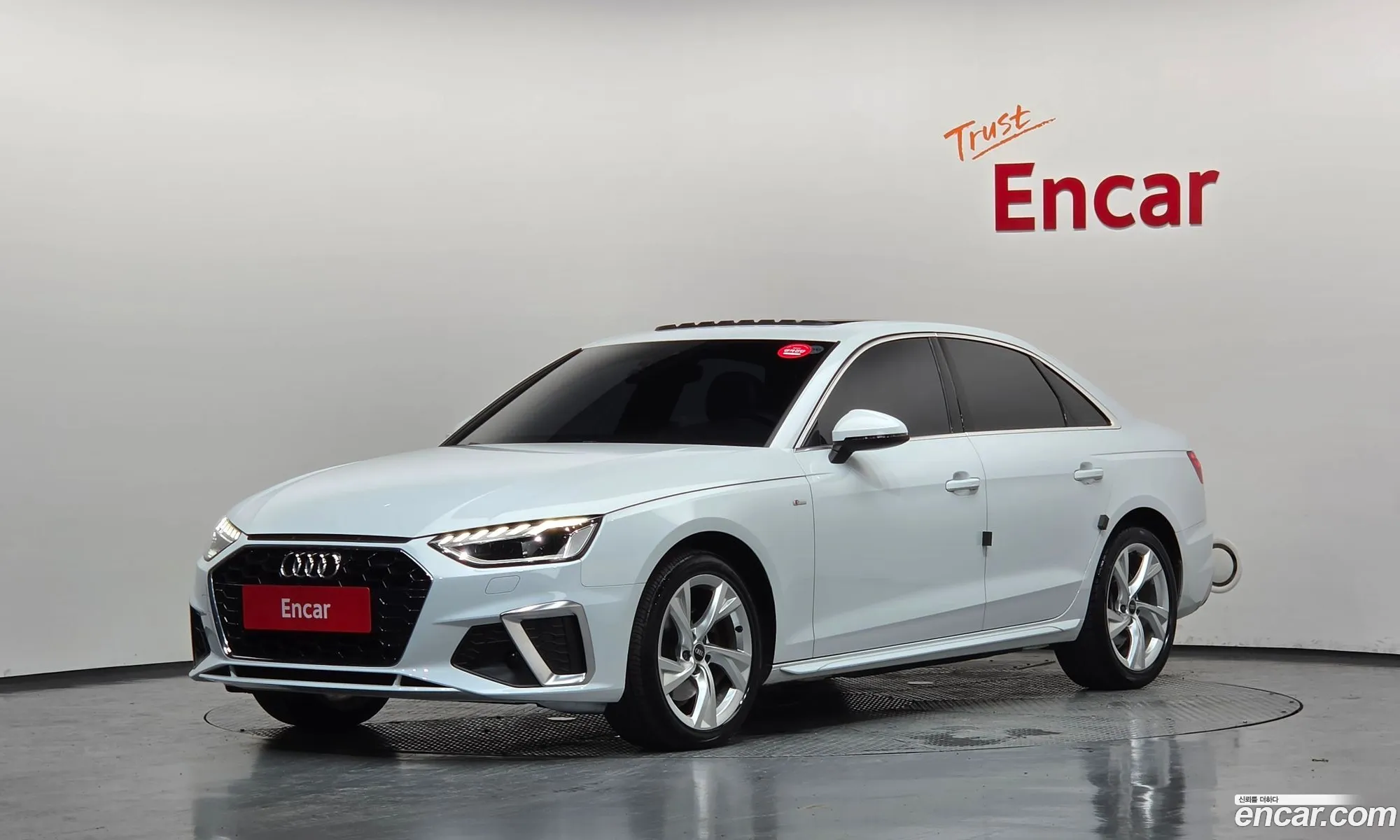 Audi A4 2021 WAUZZZF4XMA060280 — 3