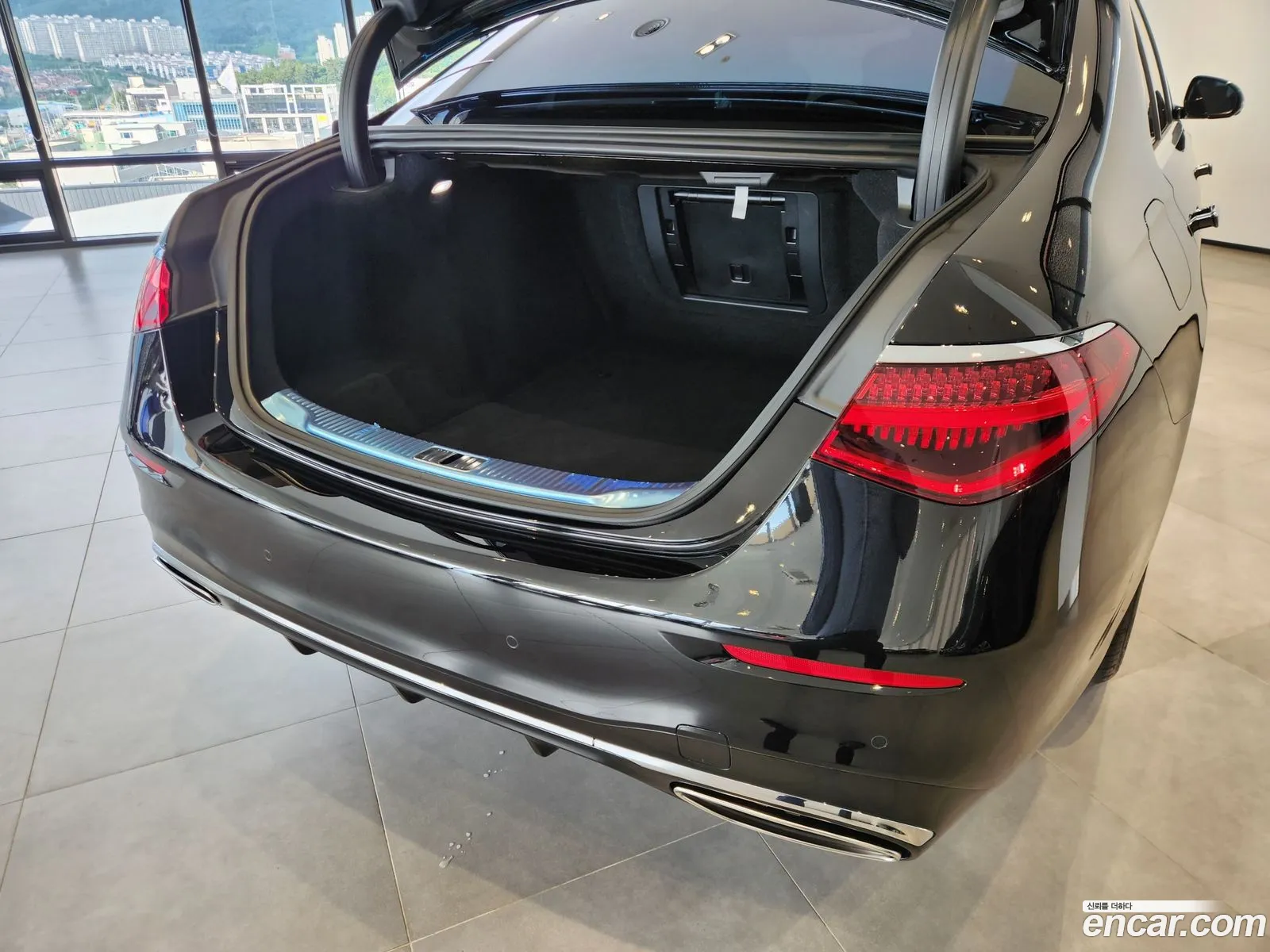 Mercedes-Benz S-Class W223 2025 — 2