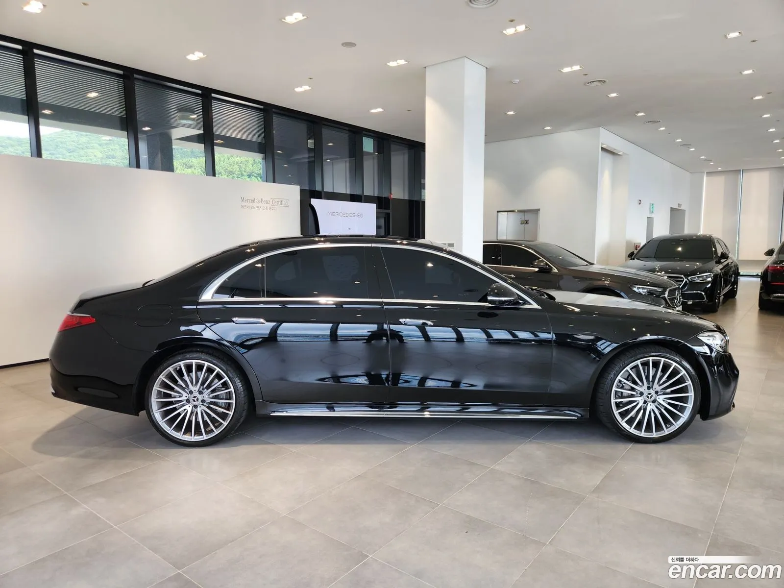 Mercedes-Benz S-Class W223 2025 — 14