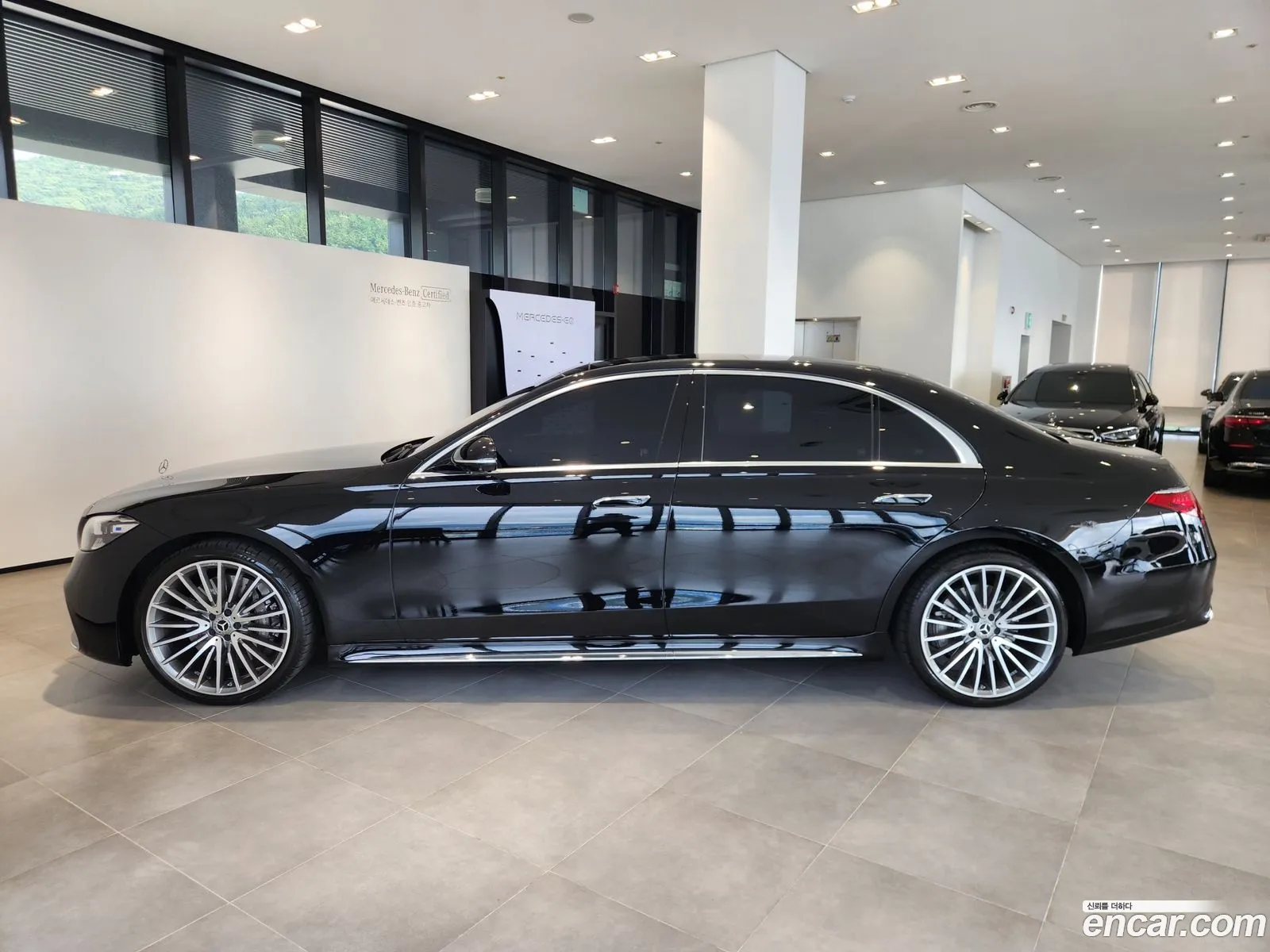 Mercedes-Benz S-Class W223 2025 — 5