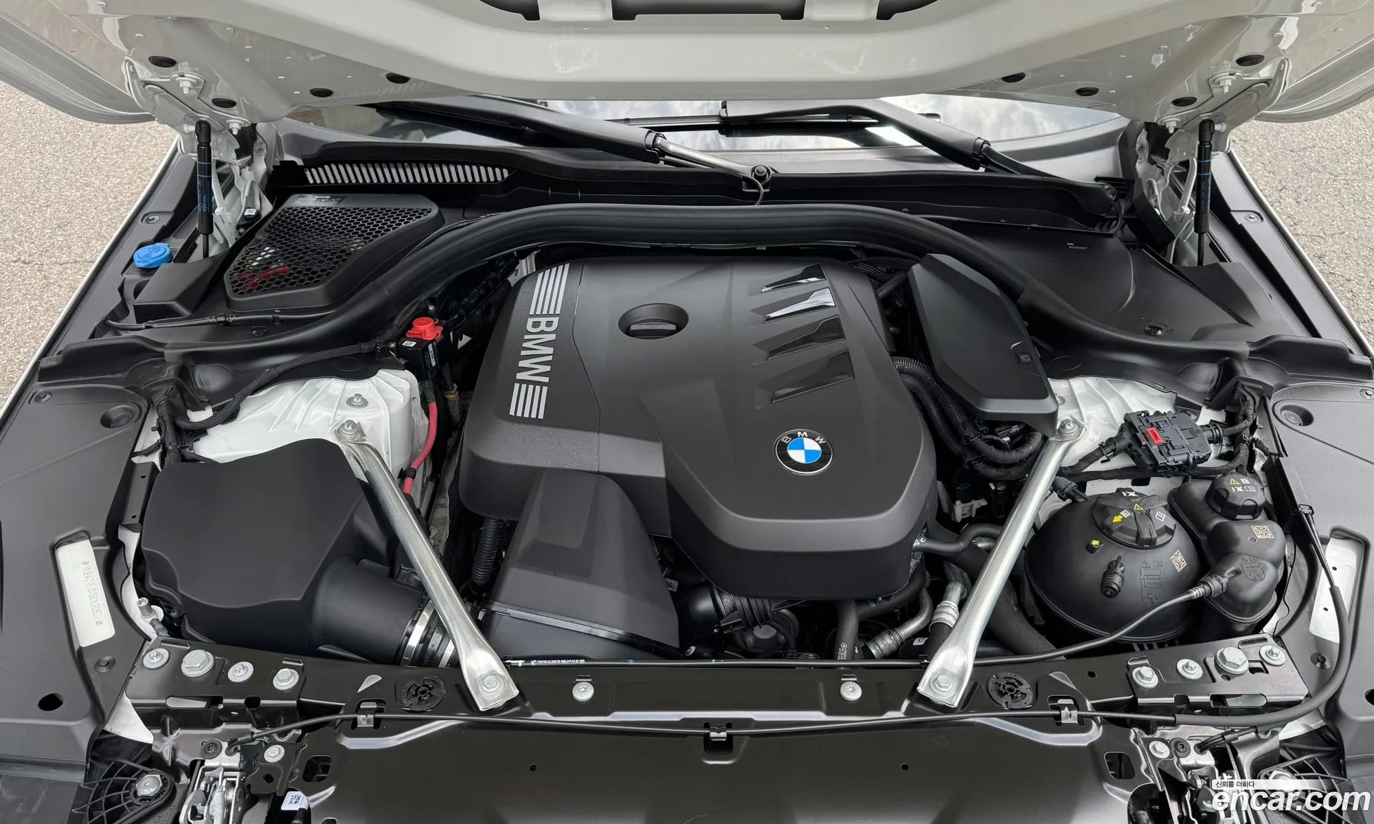 BMW 5 Series 2025 — 15