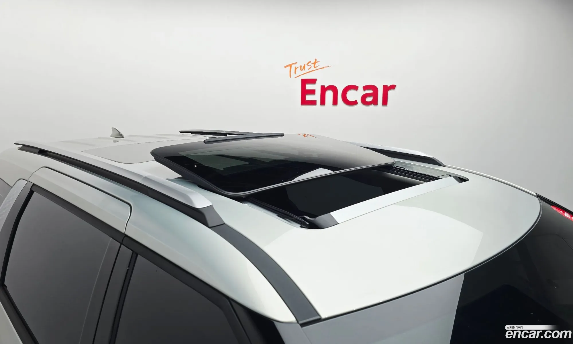 Kia Carnival 2026 — 16