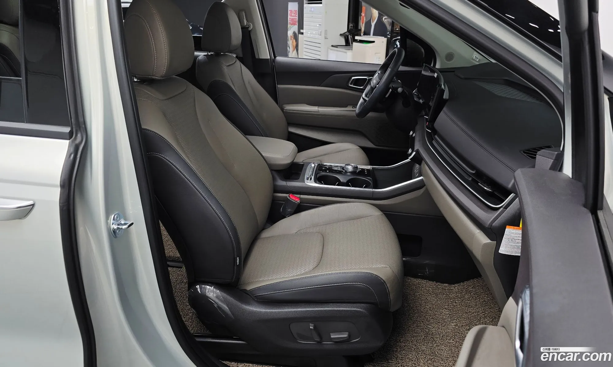 Kia Carnival 2026 — 17