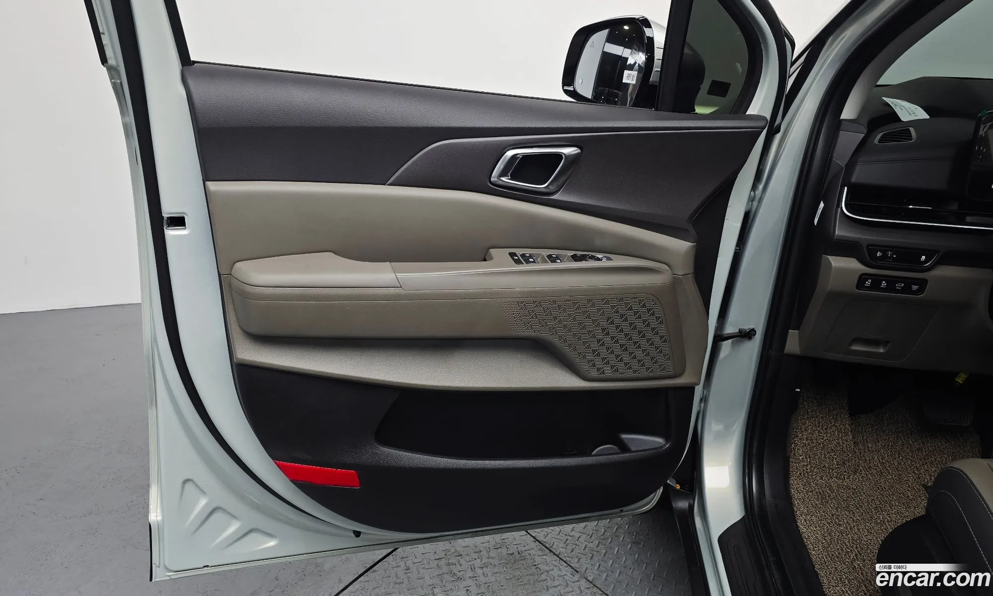 Kia Carnival 2026 — 14