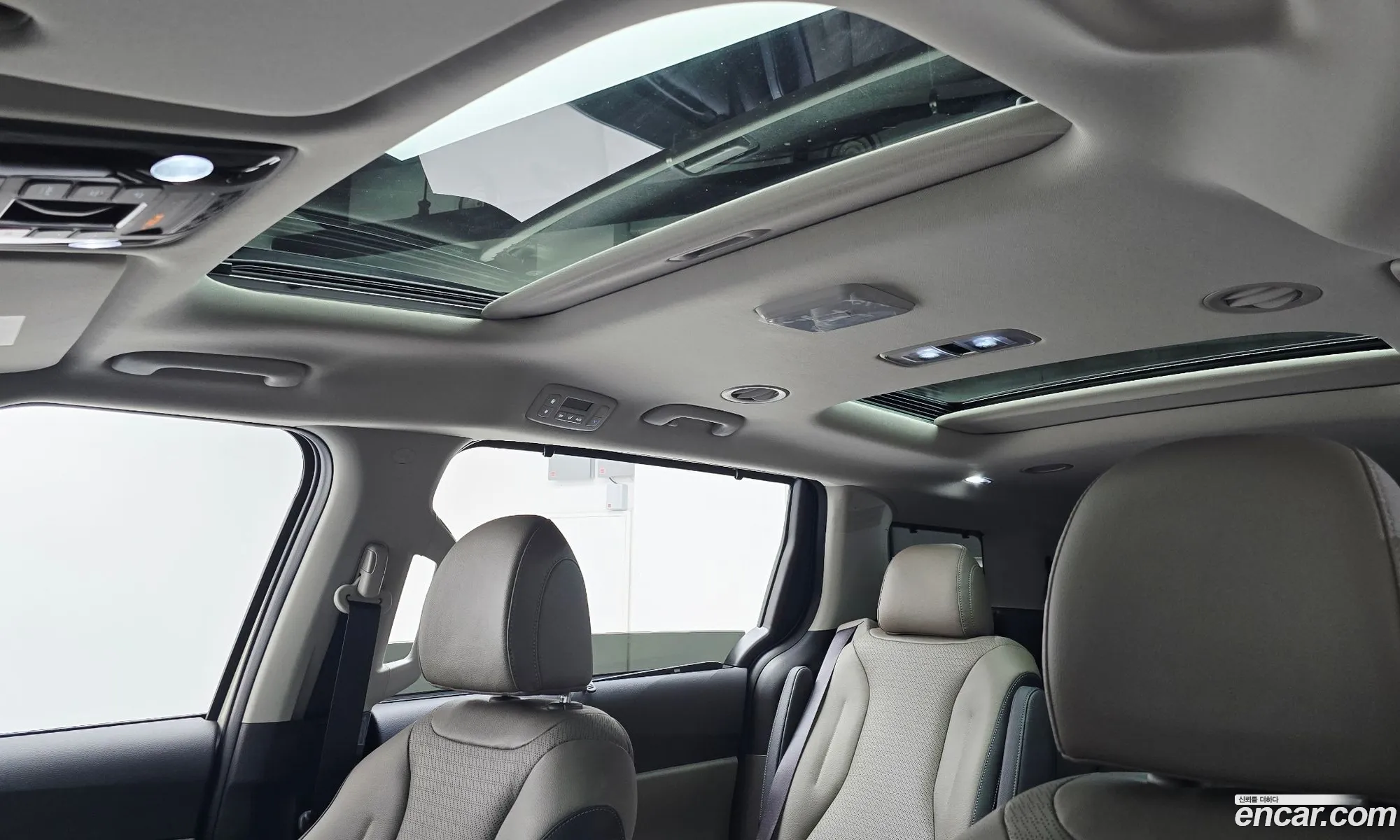 Kia Carnival 2026 — 33