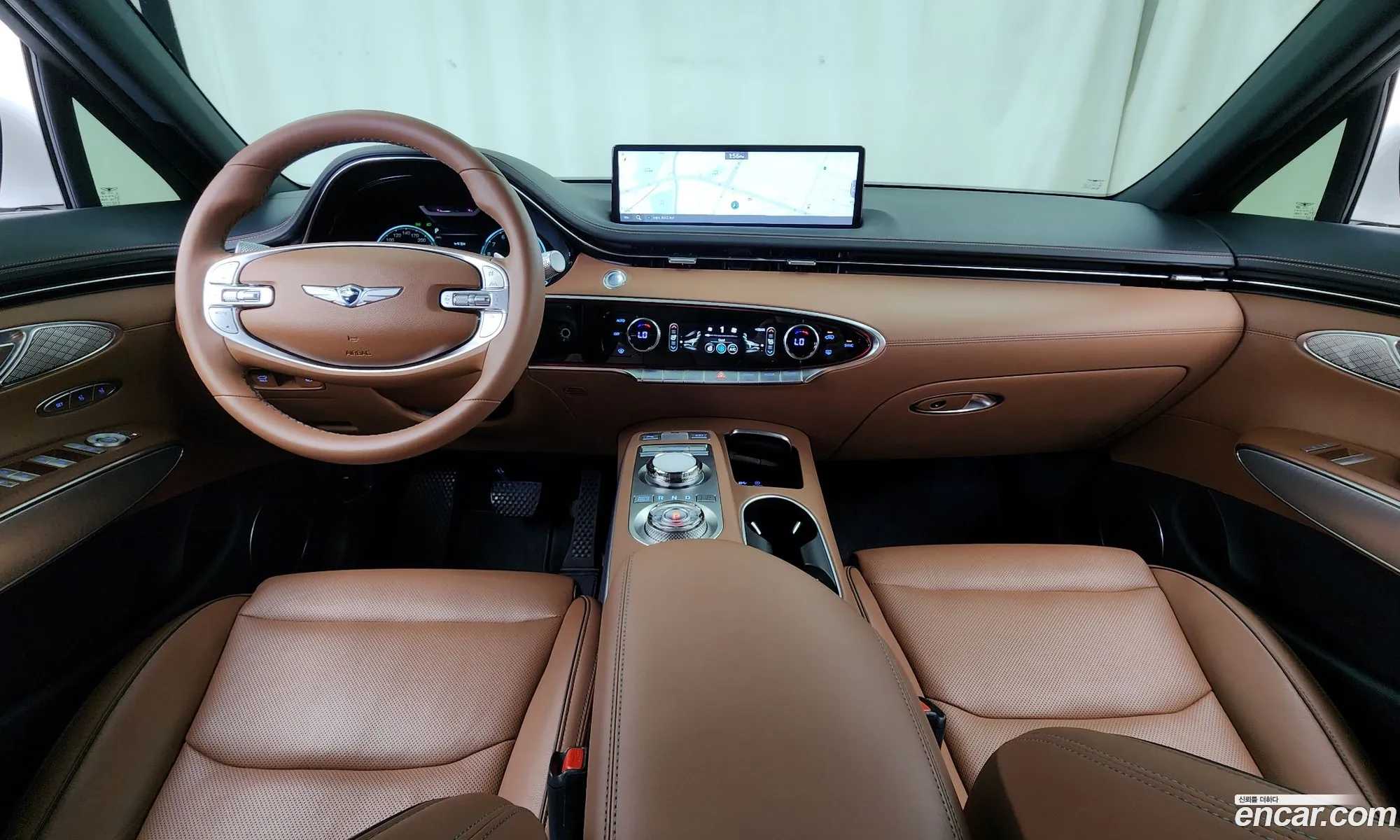 Genesis GV70 2023 — 3