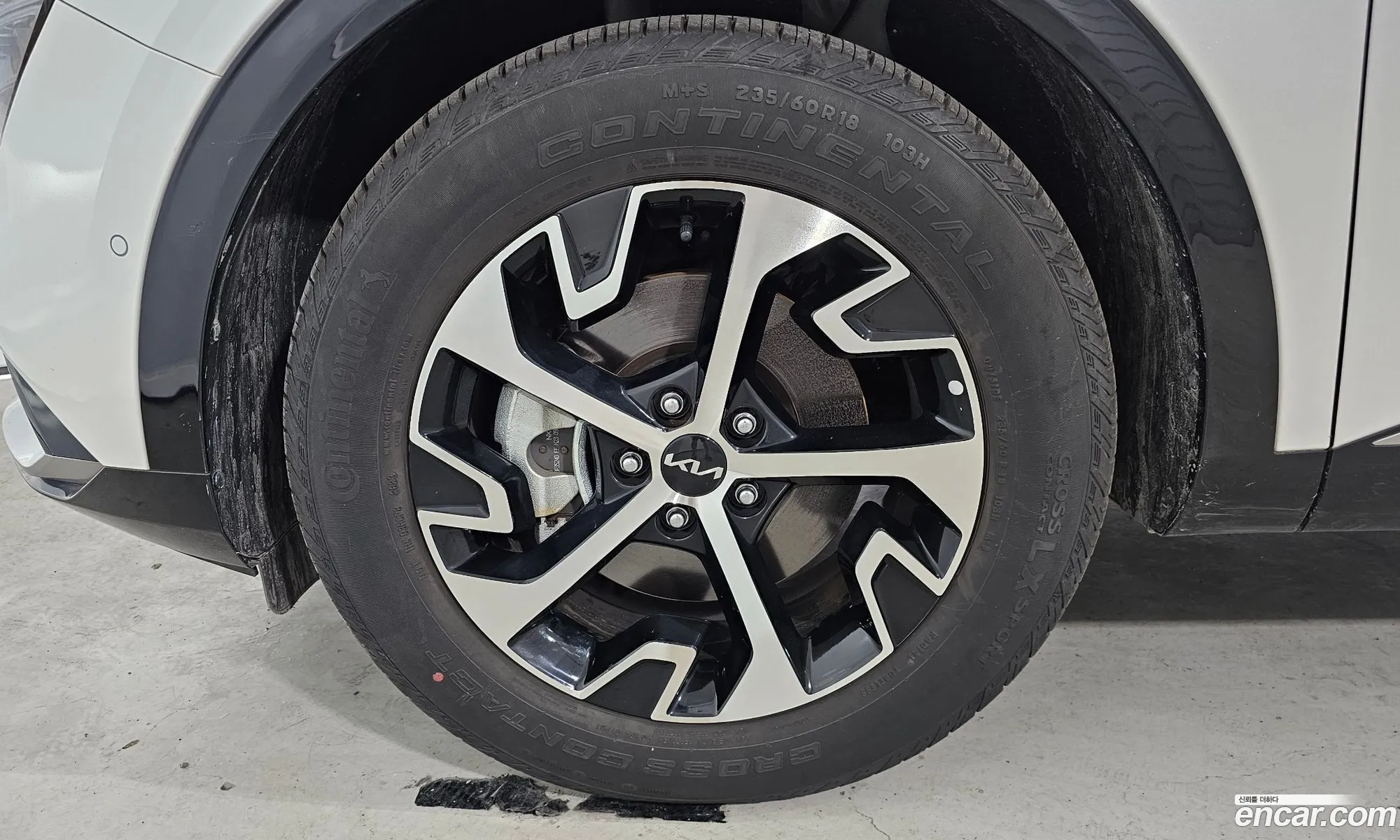 Kia Sportage Hybrid 2023 — 4
