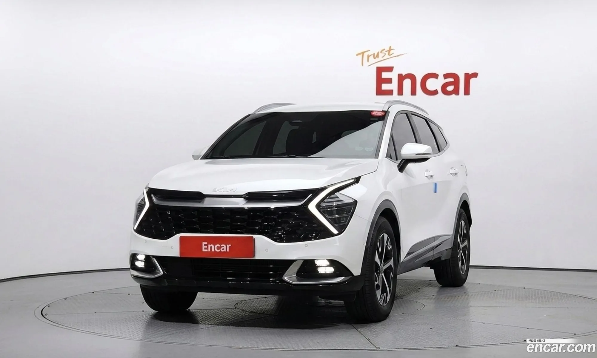 Kia Sportage Hybrid 2023 — 13