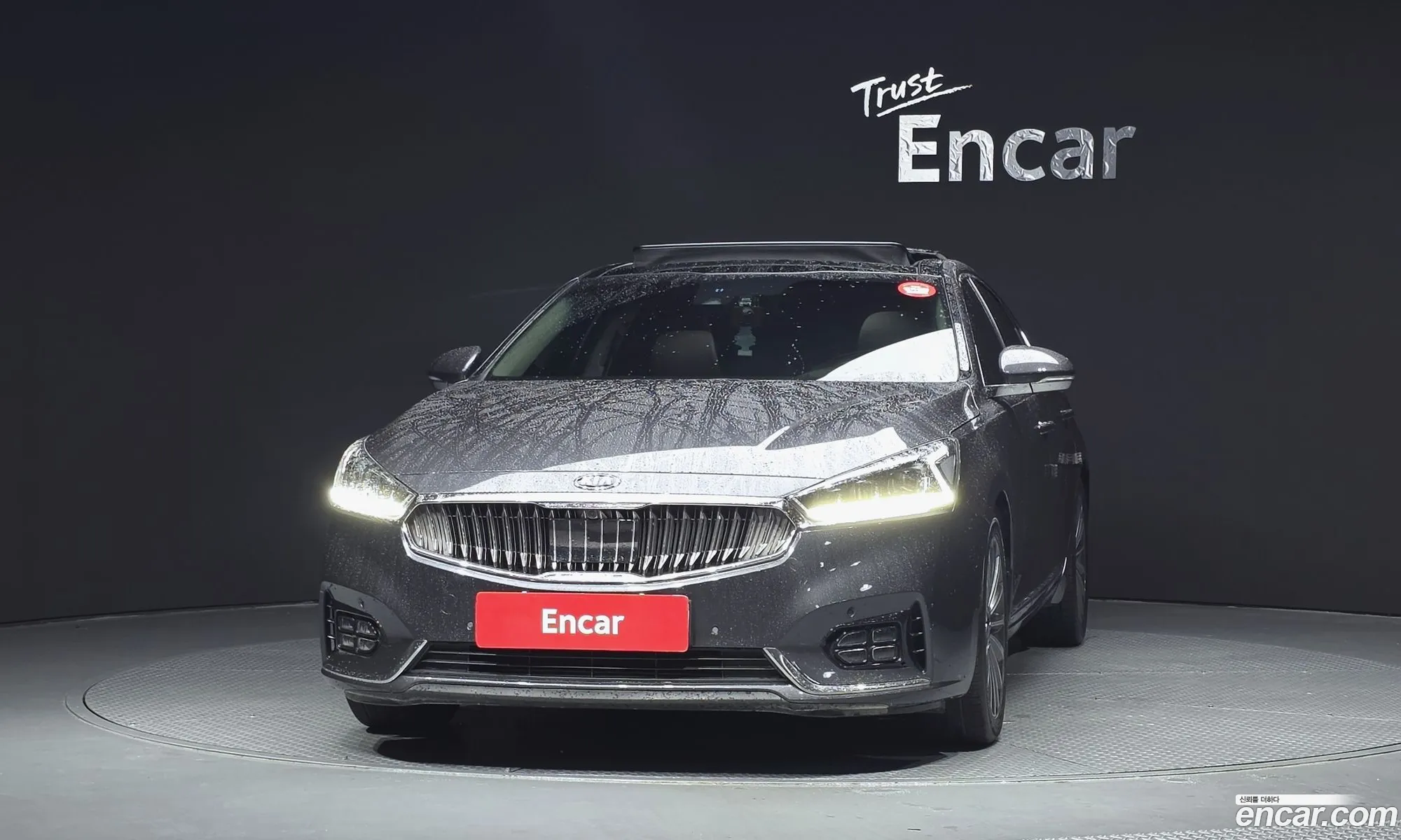 Kia K7 2019 — 12