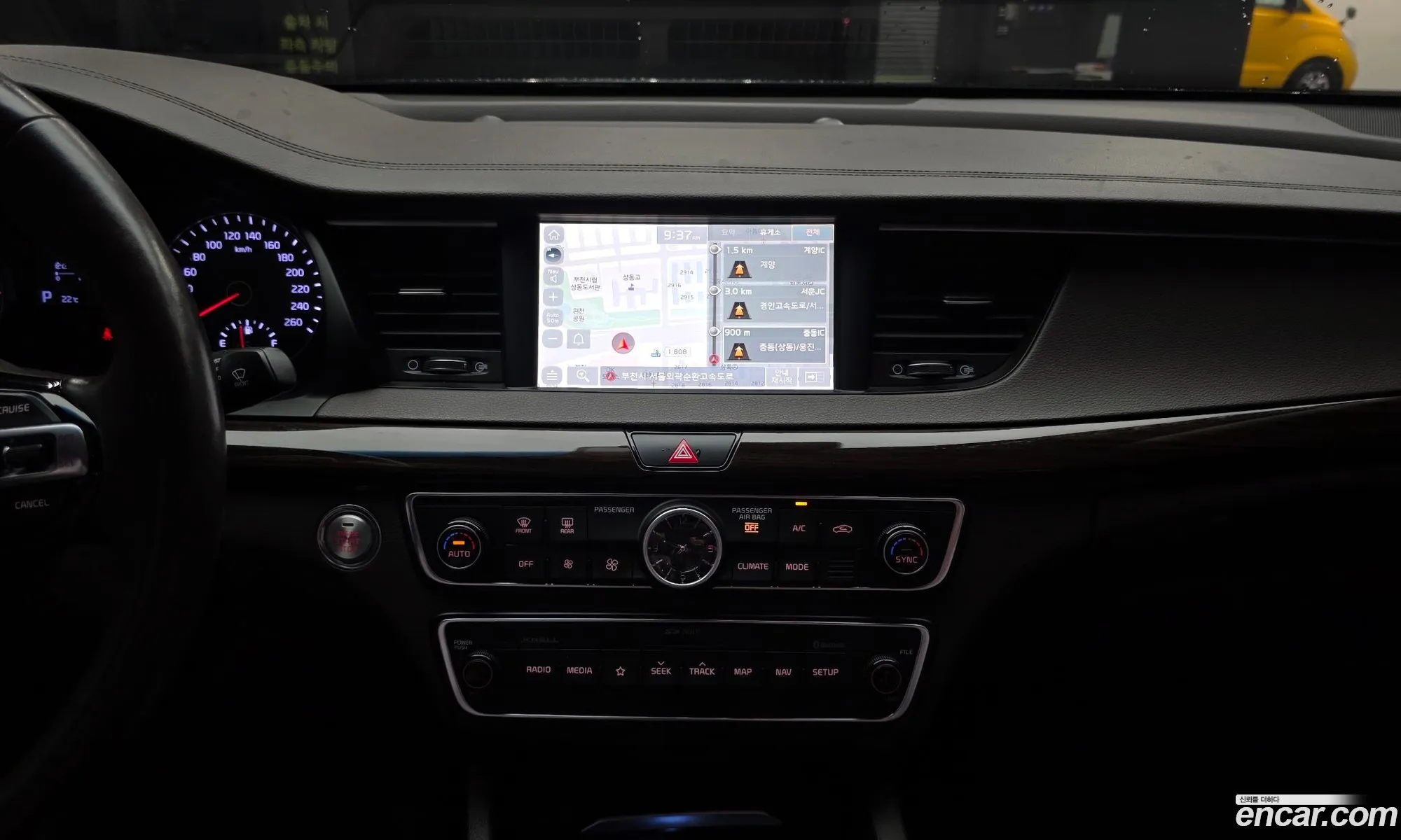 Kia K7 2019 — 19