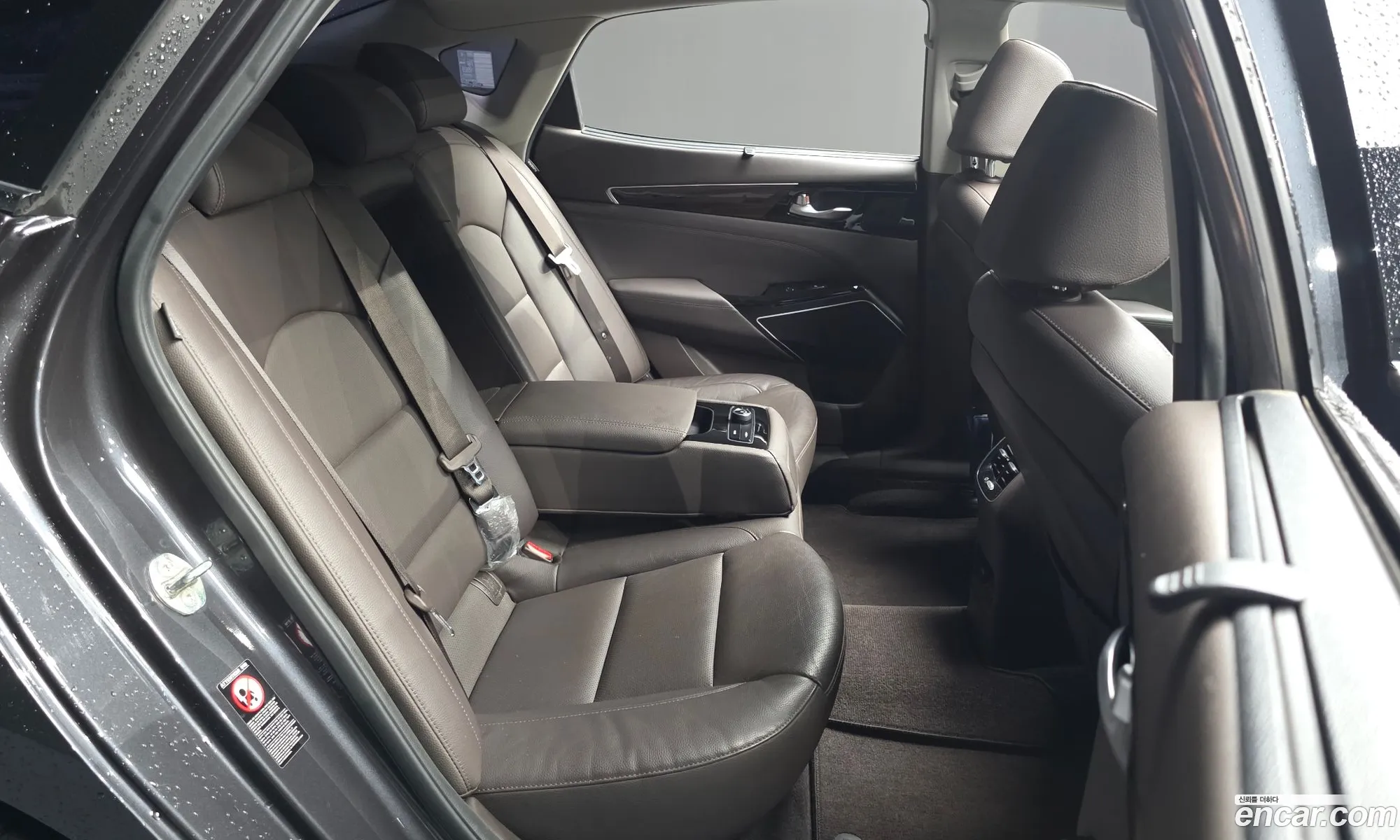 Kia K7 2019 — 7