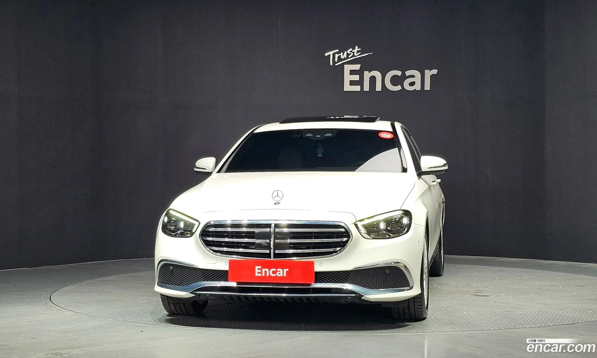 Mercedes-Benz E-Class W213 2021 — 13