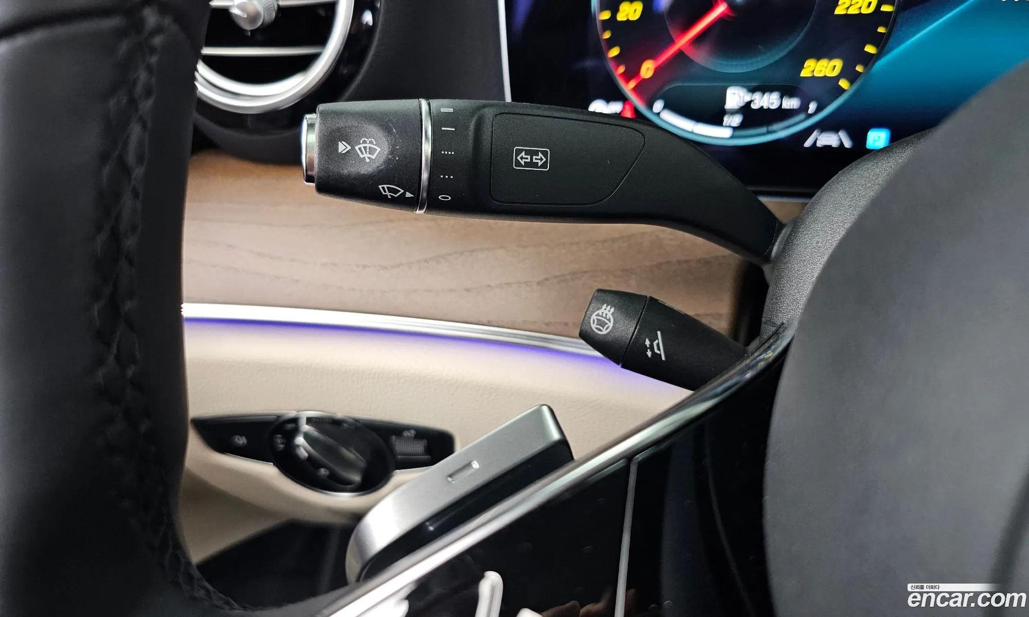 Mercedes-Benz E-Class W213 2021 — 30