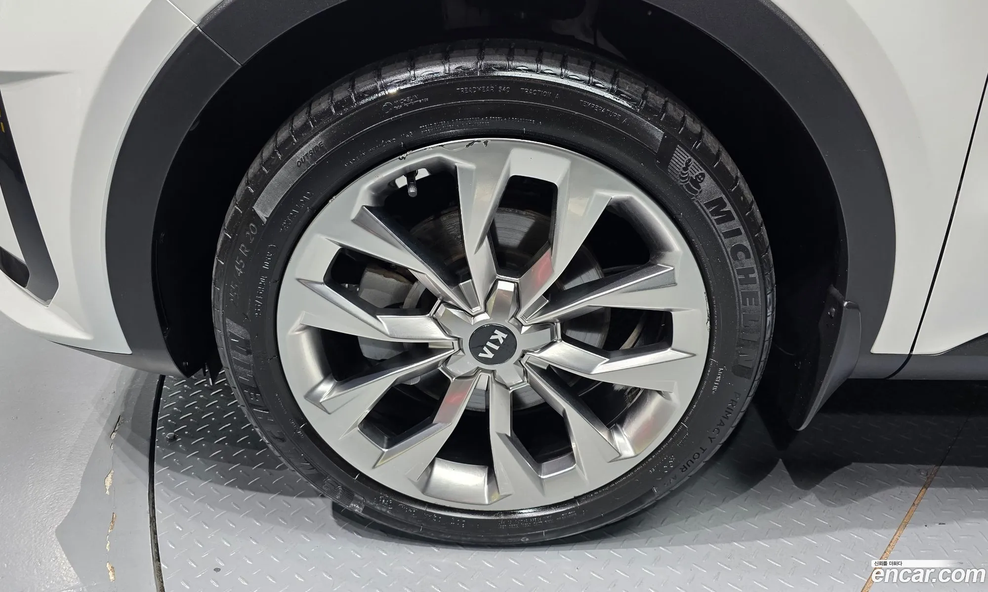 Kia Sorento 2021 — 25