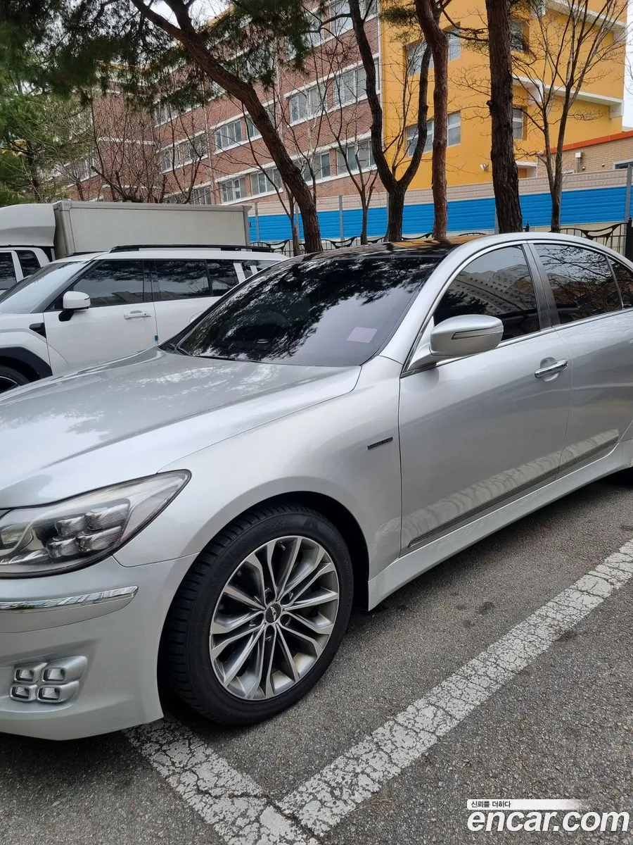 Hyundai Genesis 2008 — 19