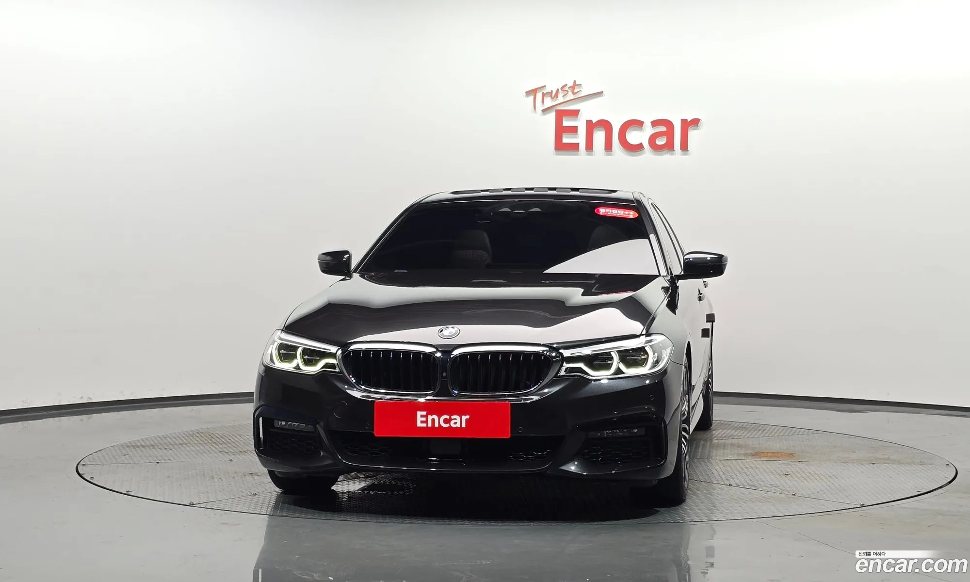 BMW 5 Series 2019 — 11