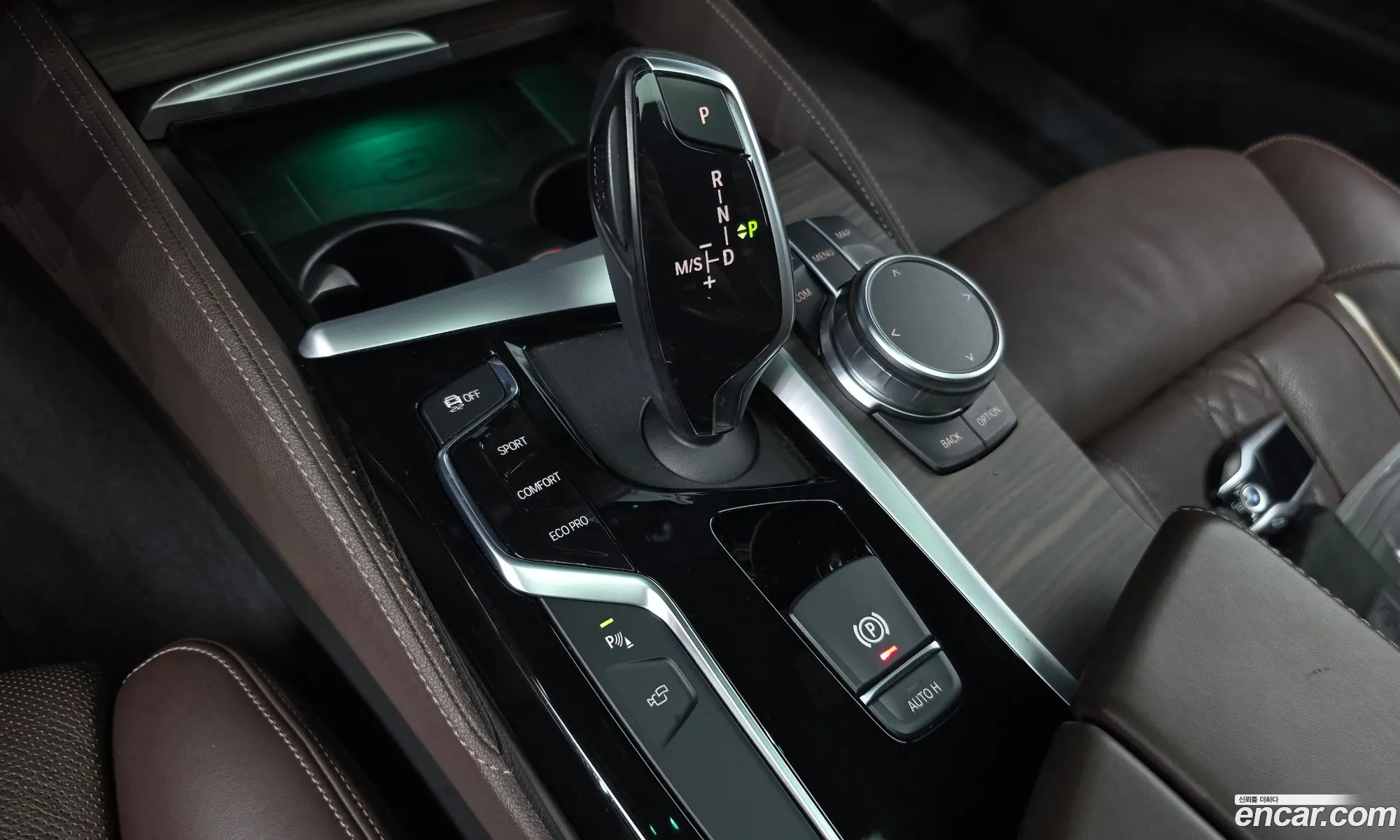 BMW 5 Series 2019 — 15