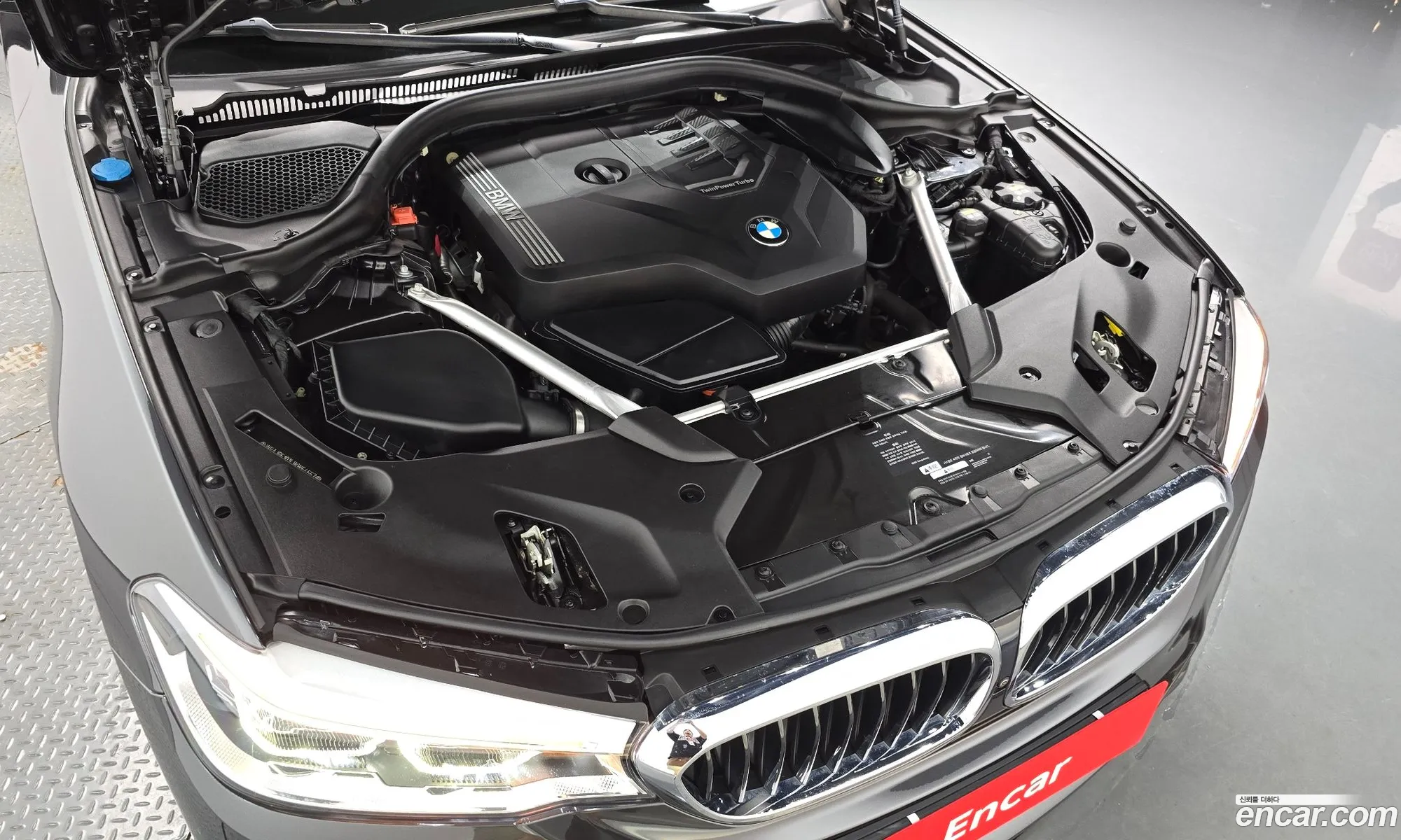 BMW 5 Series 2019 — 20
