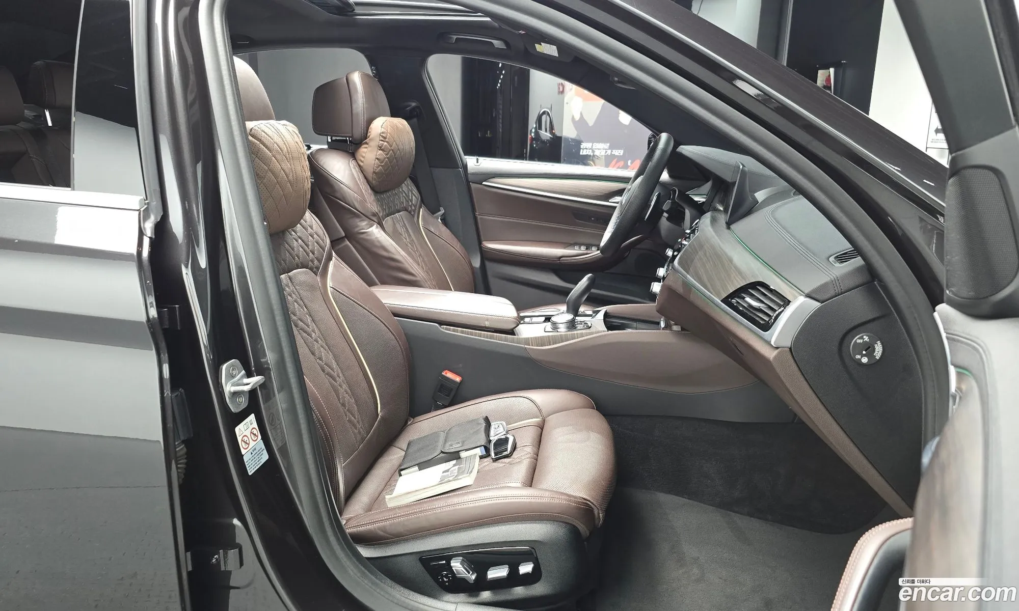 BMW 5 Series 2019 — 19