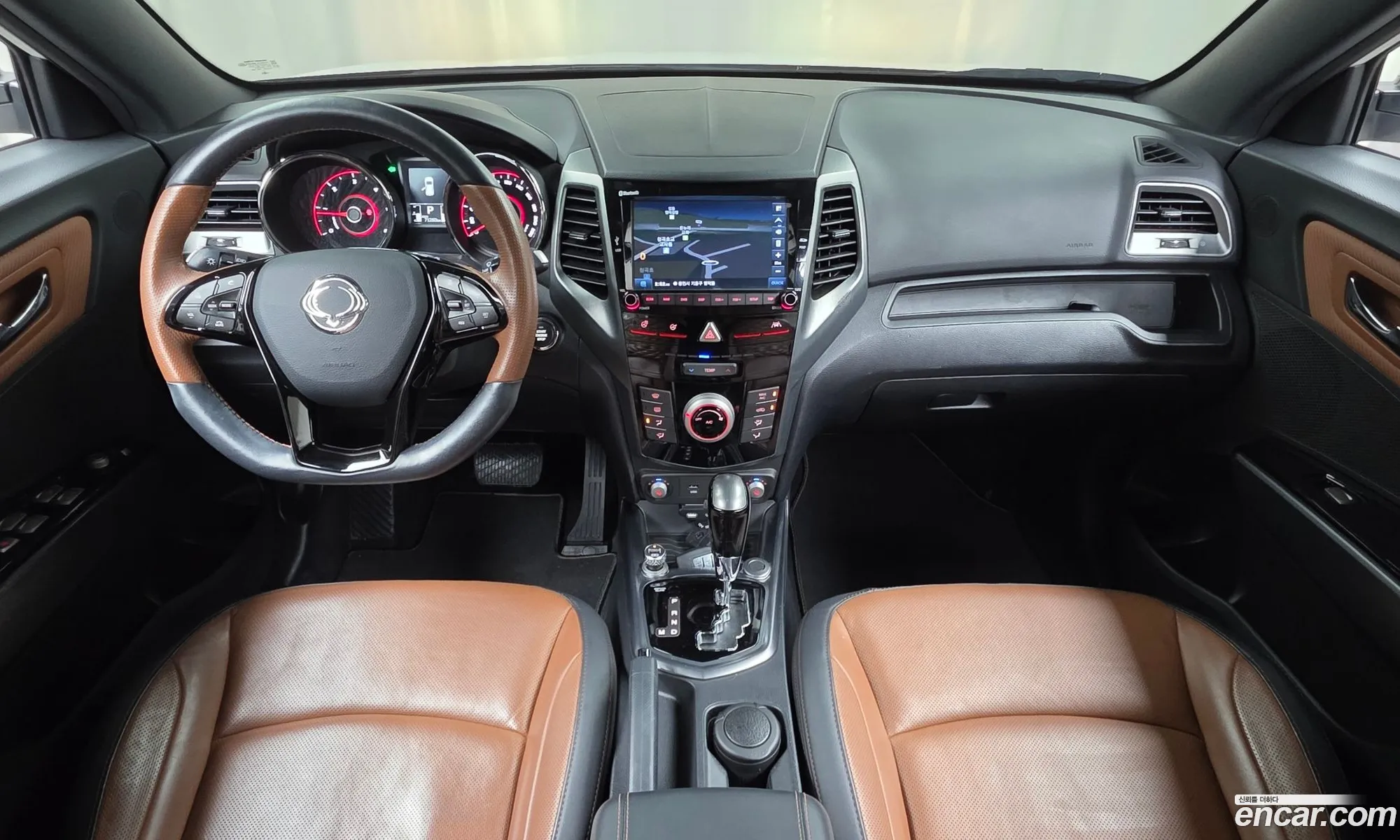 KG Mobility (SsangYong) Tivoli Armour 2018 — 27