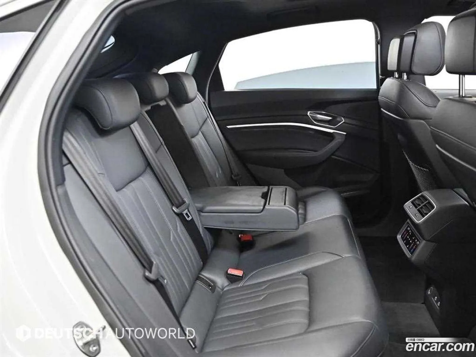 Audi e-tron 2021 — 2