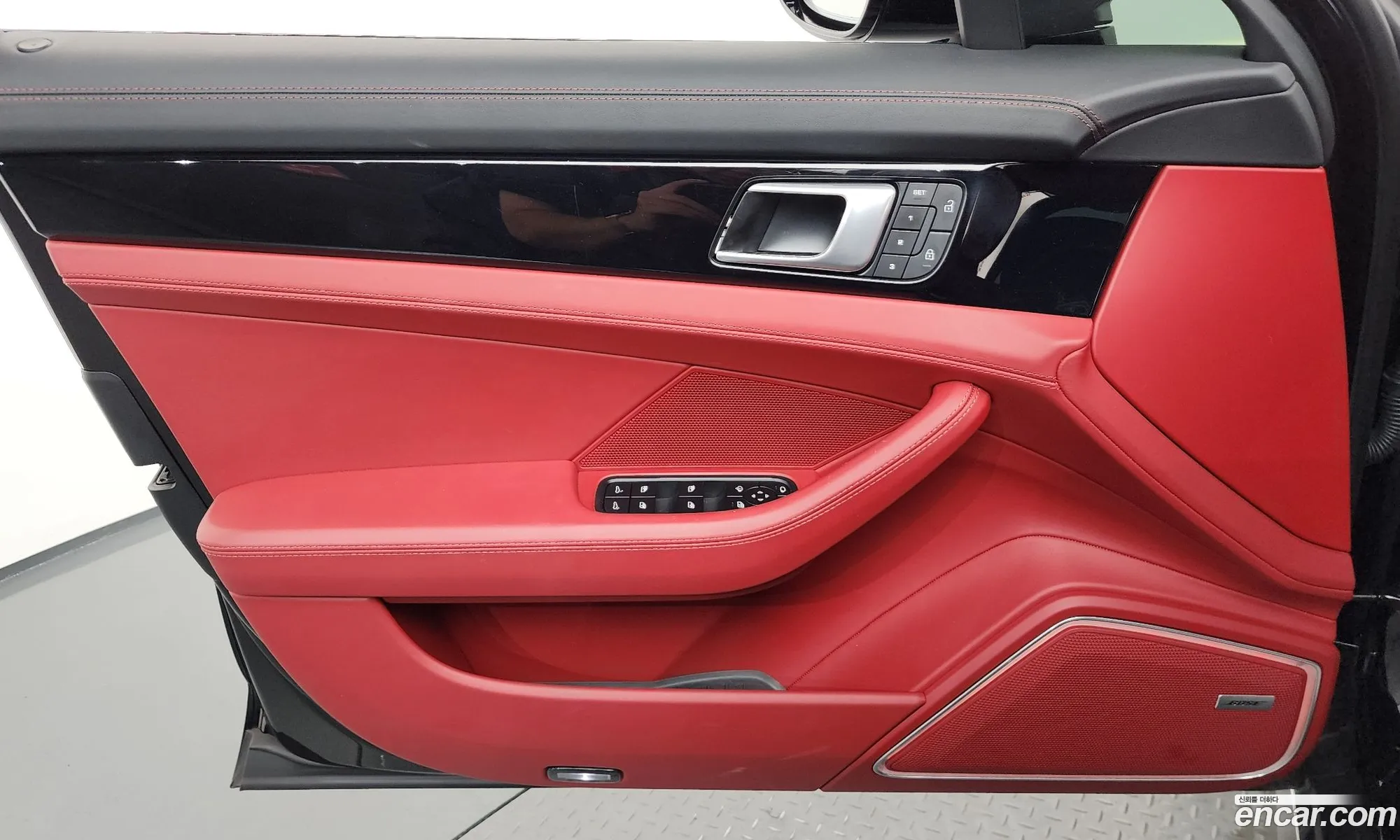 Porsche Panamera 2022 16161616161616161 — 28