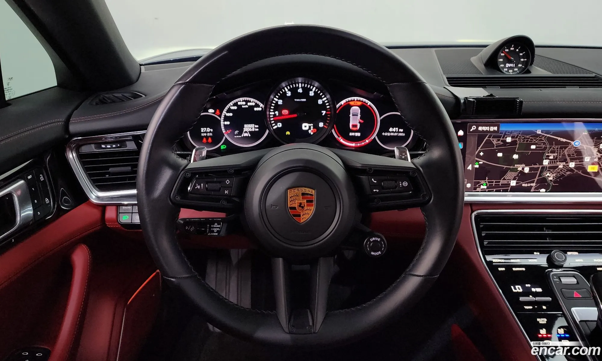 Porsche Panamera 2022 16161616161616161 — 25