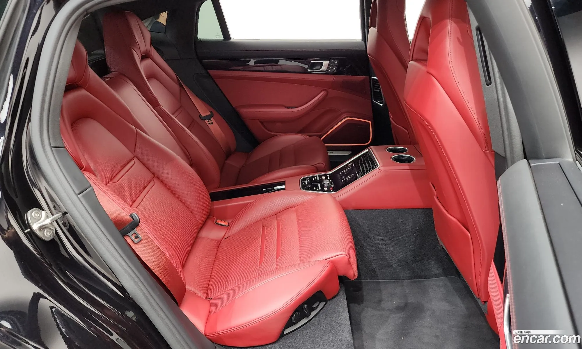 Porsche Panamera 2022 16161616161616161 — 27