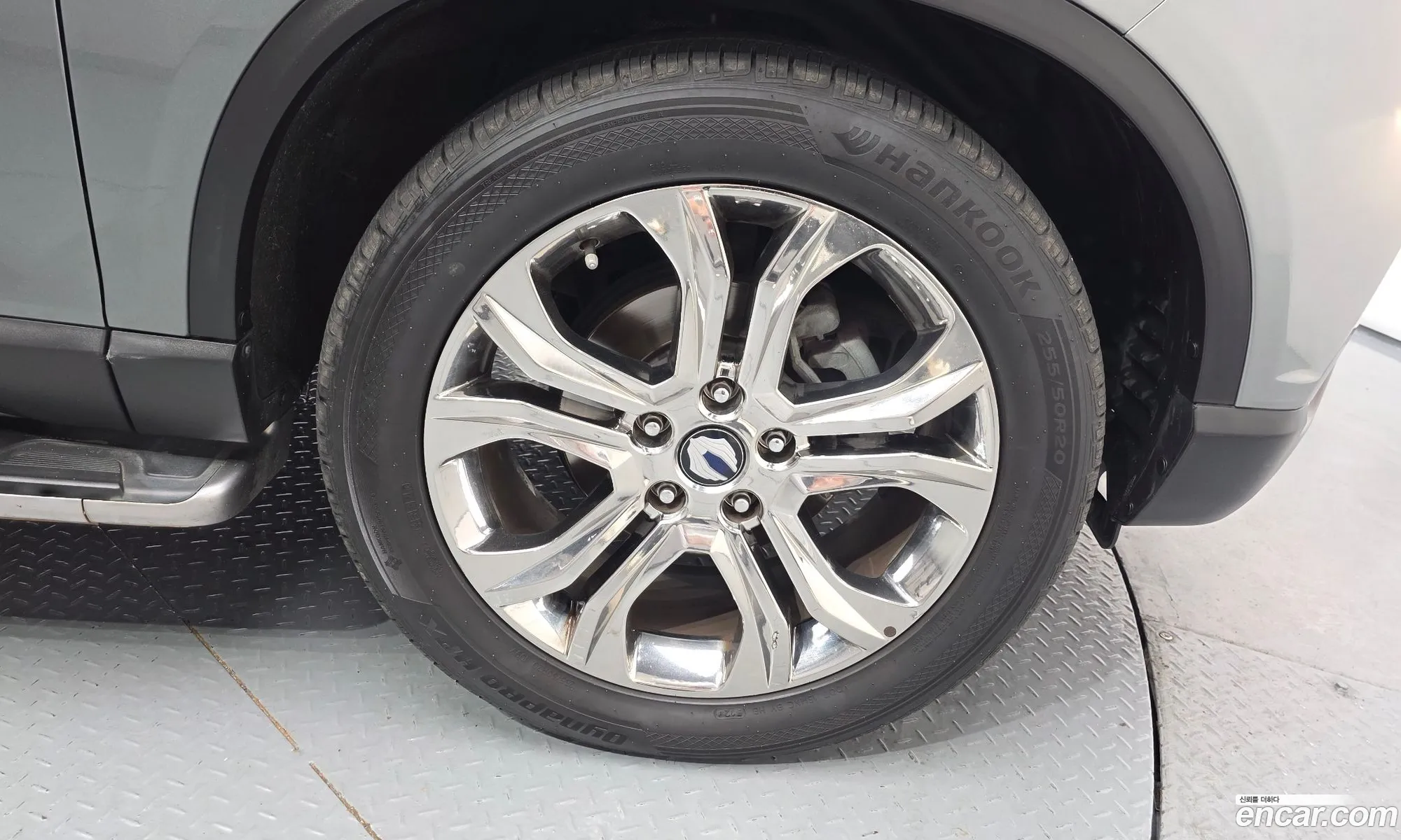 KG Mobility (SsangYong) G4 Rexton 2019 — 17