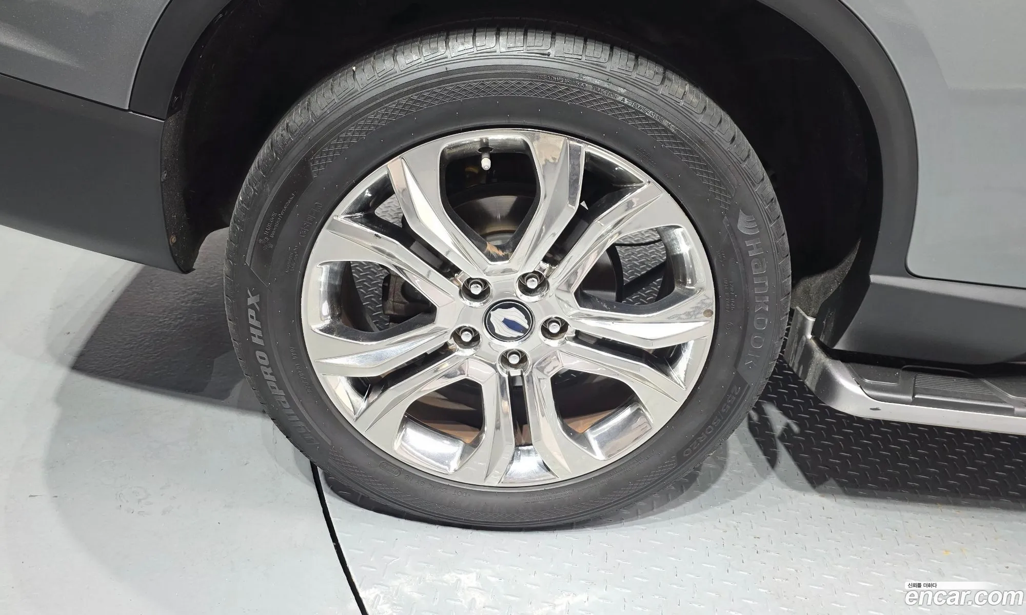 KG Mobility (SsangYong) G4 Rexton 2019 — 24